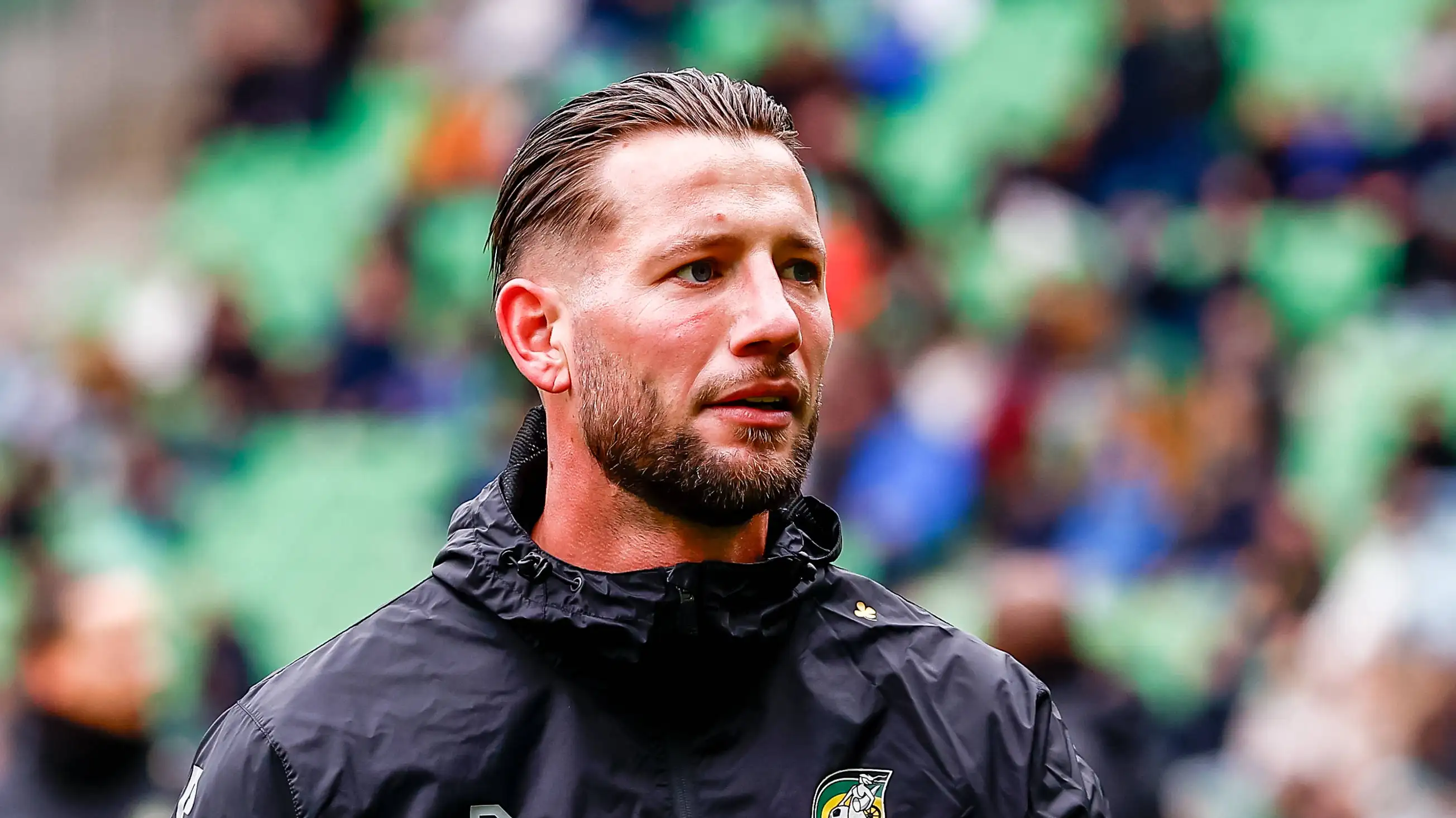 Mitchell Dijks mengejutkan dengan pernyataan tentang kehidupan sebagai pesepak bola profesional di Vietnam