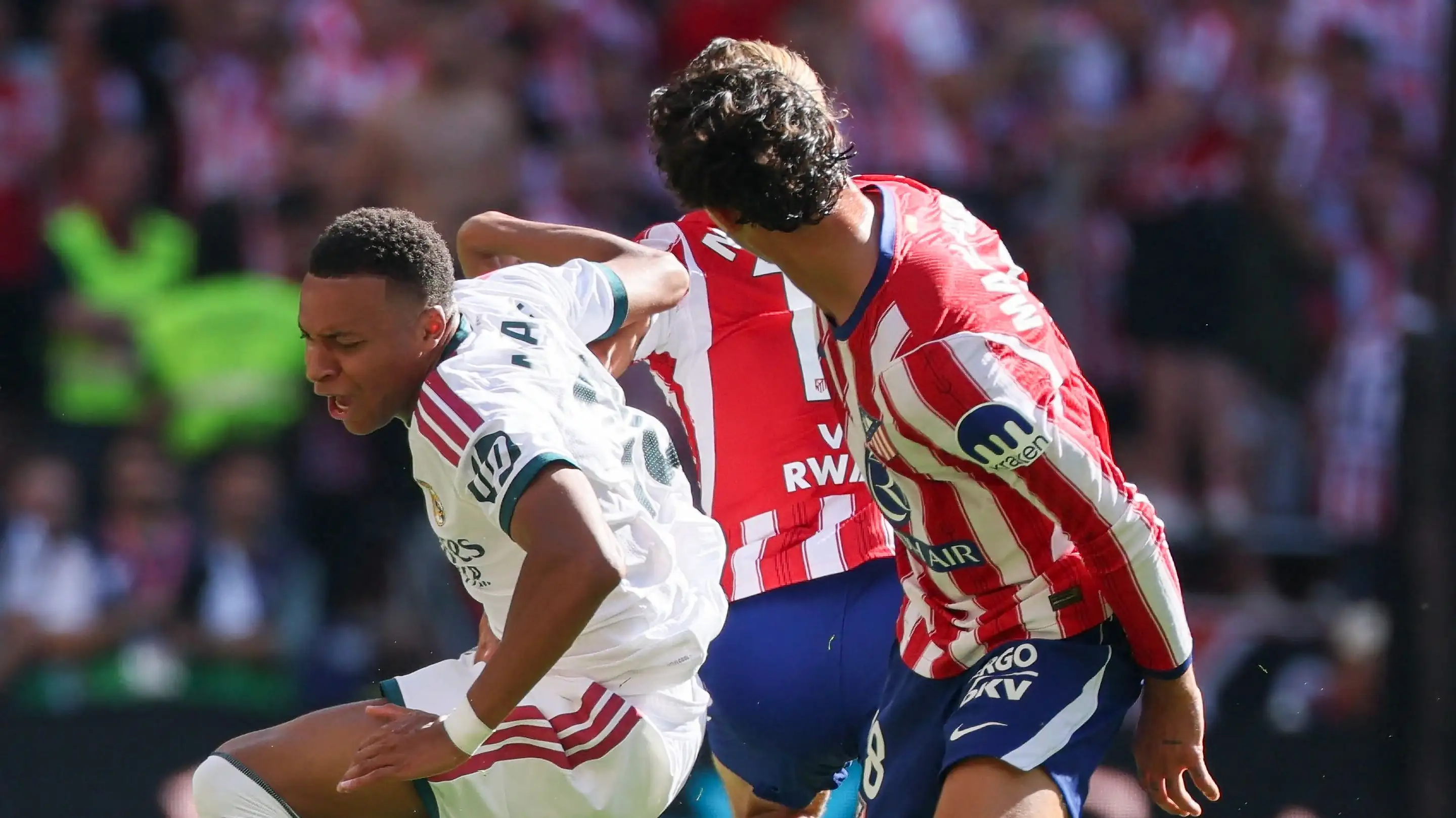Video: Handball, Penalti "Tersembunyi" yang Menambah Kemarahan Real
