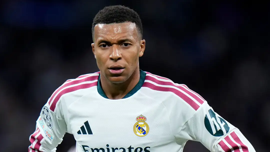 Real Madrid sampaikan permintaan maaf resmi kepada Tiongkok menyusul komentar kontroversial Kylian Mbappe yang menyebut Mao Zedong “diktator”