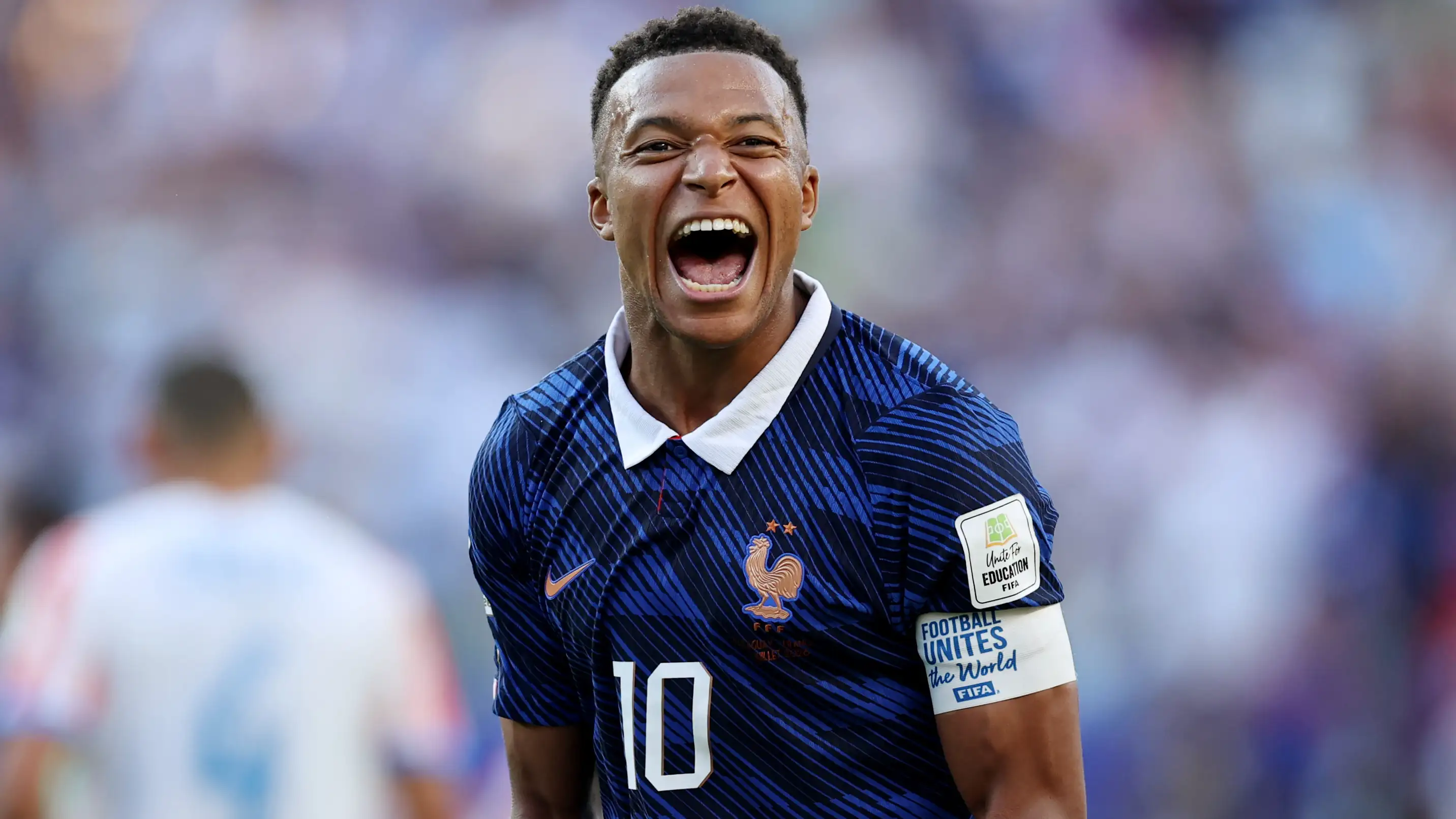 Di tengah kritik tajam, Infantino kirim pesan mengejutkan untuk Mbappe