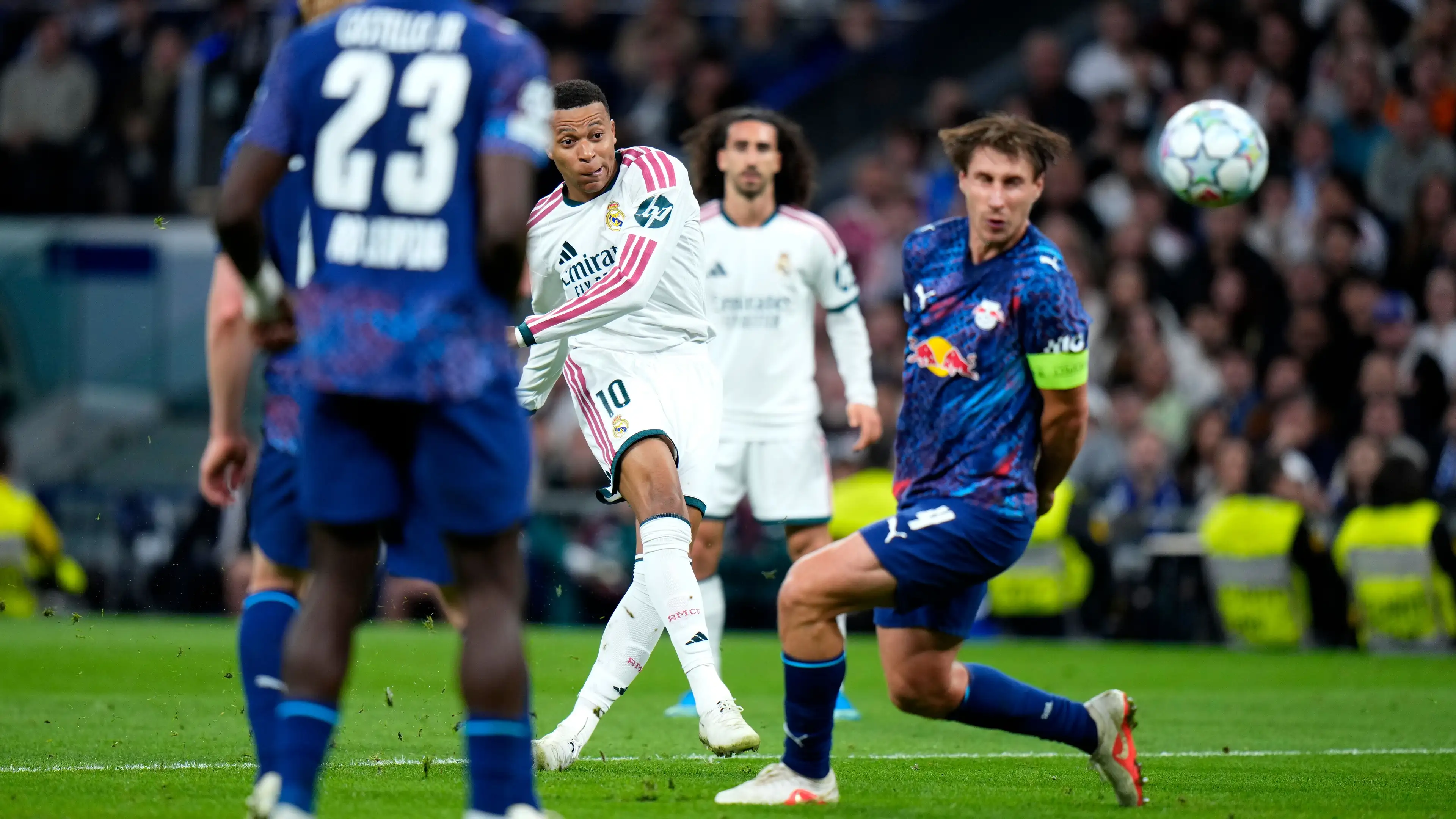 Mbappe Samai Zidane, Dekati Rekor Benzema