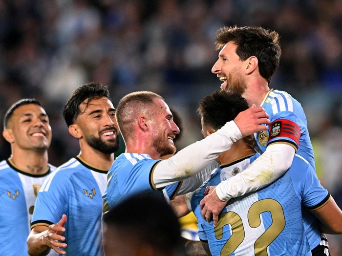 Messi Sudah Jebol 40 Negara!