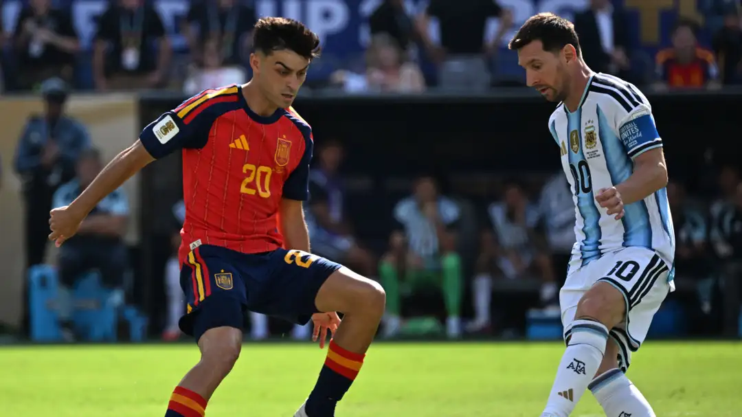 “Ia pantas mendapat salam perpisahan”: Pedri menyerukan penghormatan untuk Lionel Messi dan mengaku mendukung Argentina karena ikon Barcelona itu