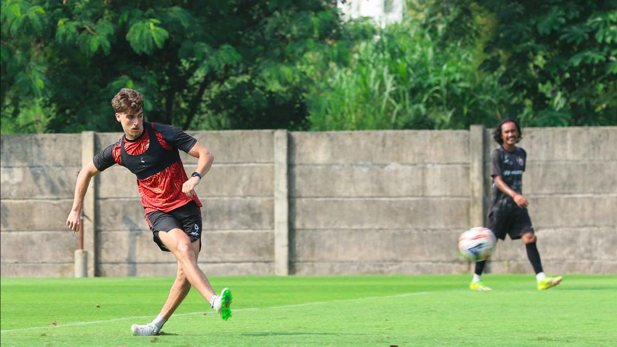 Pinjamkan Mauro Zijlstra ke Arema FC, Ini Harapan Persija Jakarta