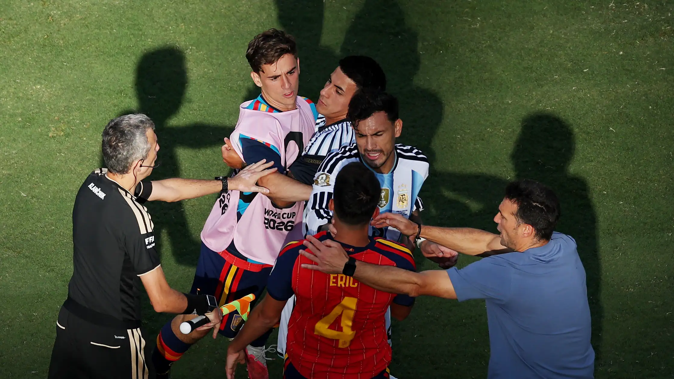 Larangan 10 pertandingan: FIFA menjatuhkan sanksi keras kepada bintang-bintang Argentina