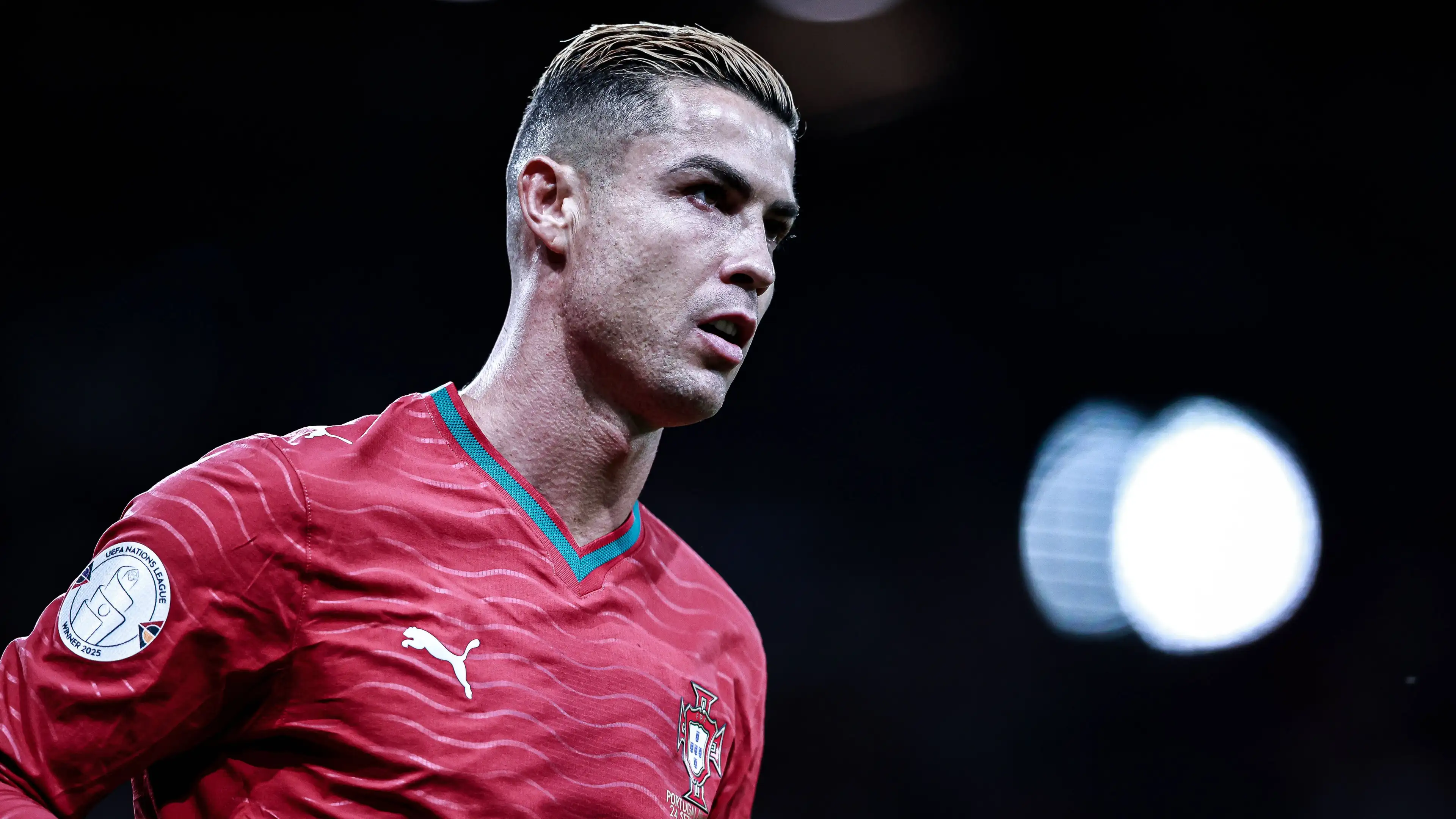 Cristiano Ronaldo memainkan peran utama yang sangat sial untuk Portugal, Erling Haaland yang fenomenal menunjukkan jalan bagi Norwegia