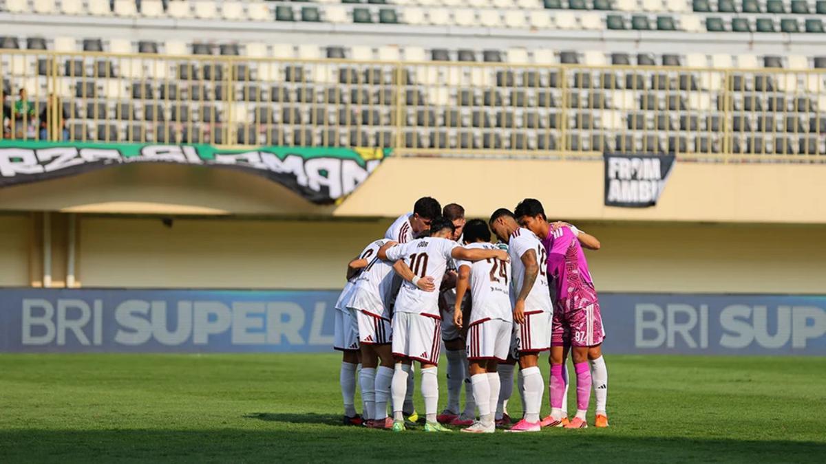 Prediksi PSM Makassar vs Persebaya Surabaya: Ambisi Jaga Momentum