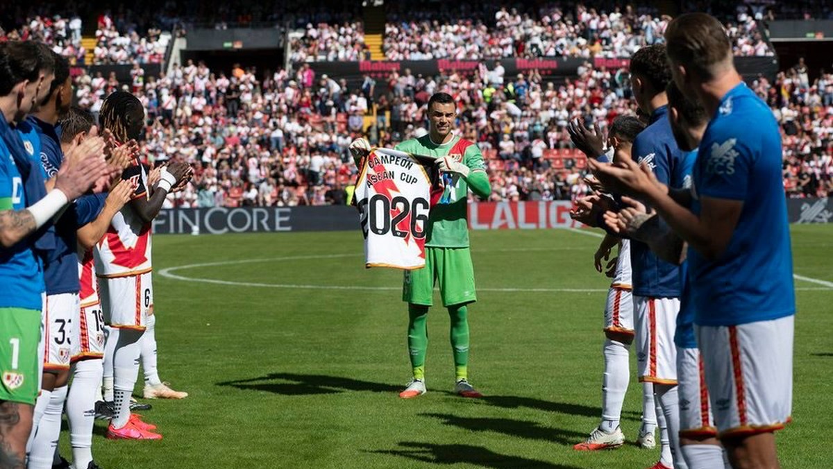 Audero Dapat Guard of Honor dari Rayo usai Juara FIFA ASEAN Cup