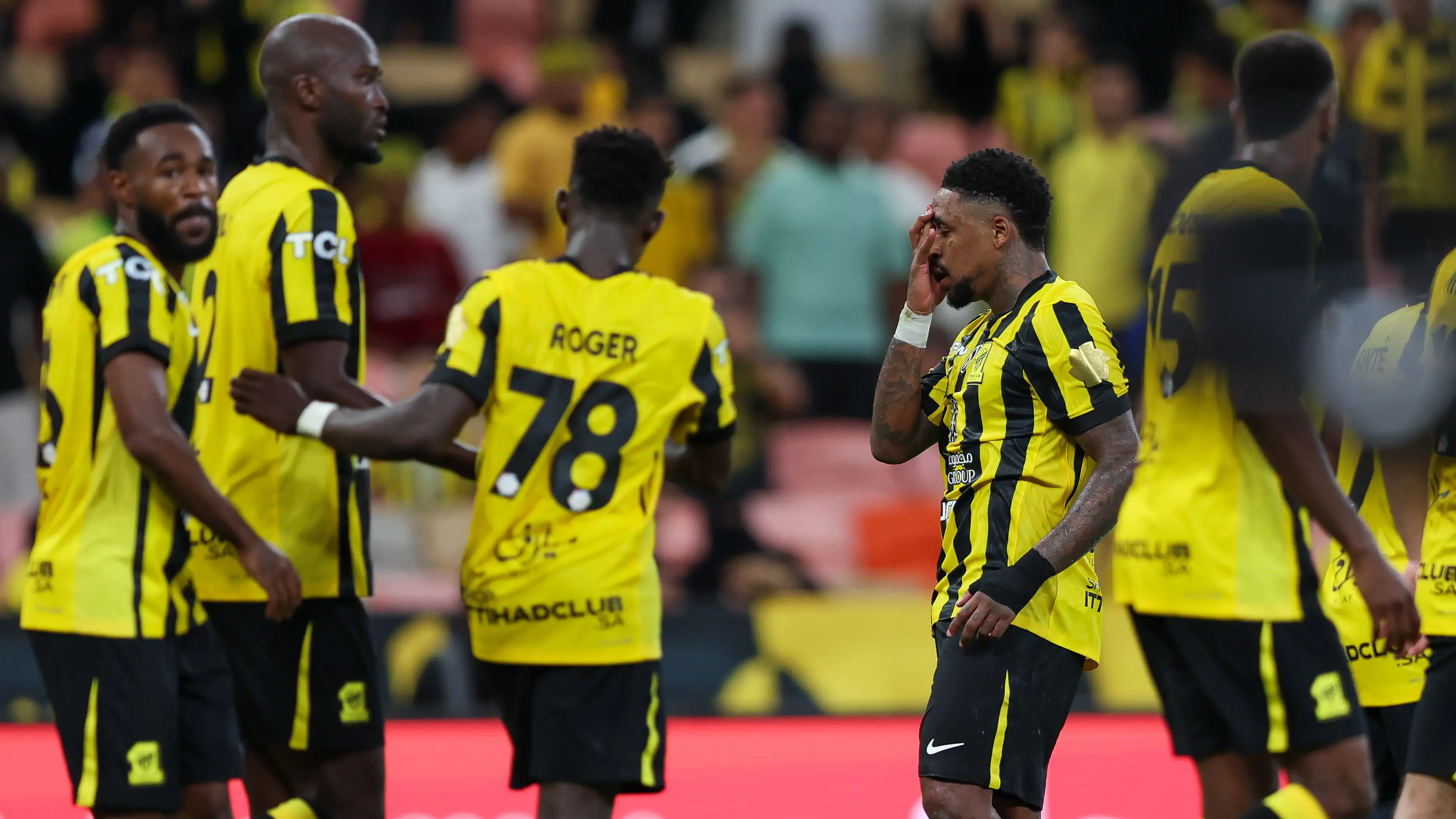 Setelah absen setahun, Al-Ittihad kembali diperkuat pemainnya di klasiko kontra Al-Hilal
