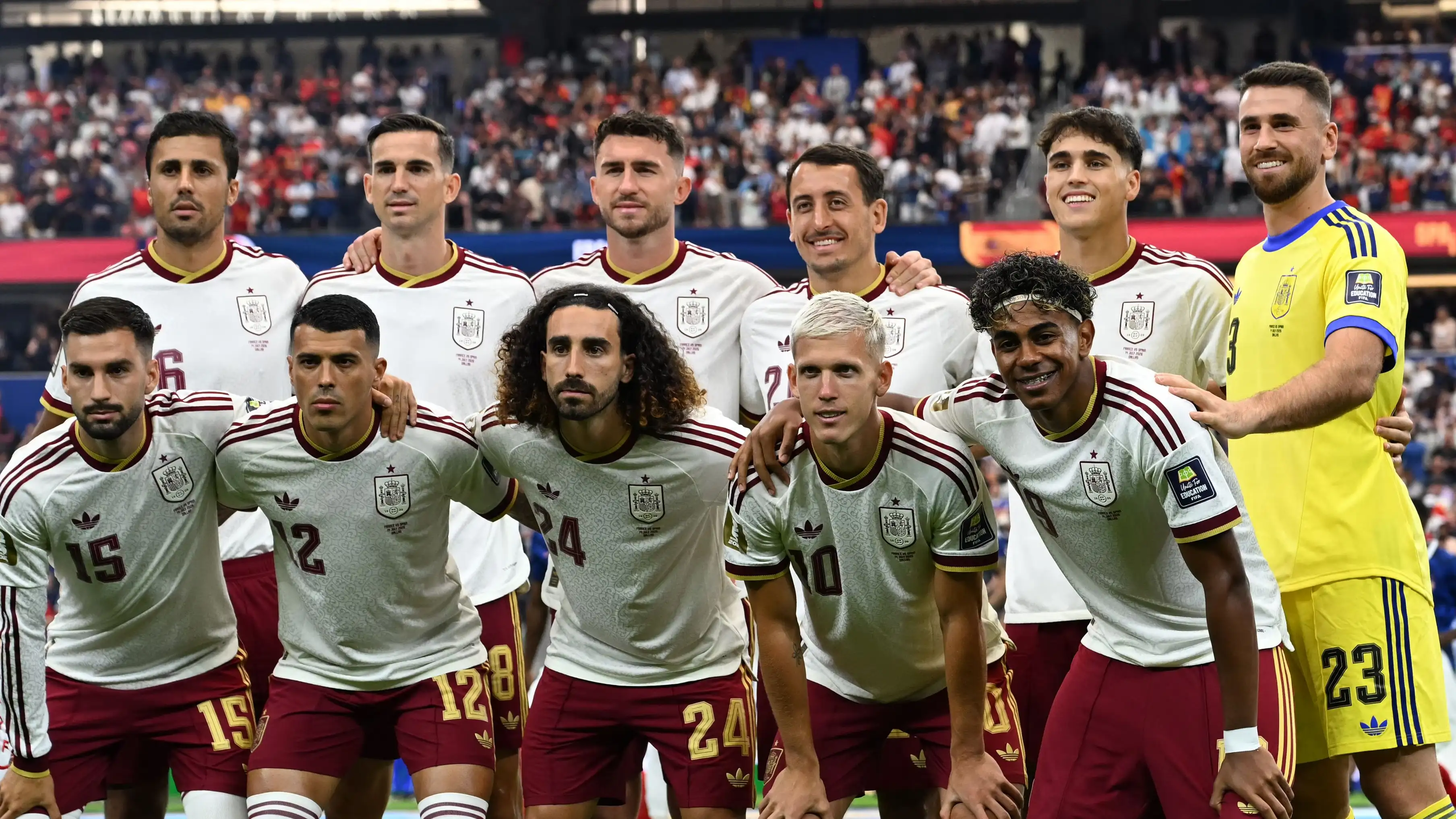 Interaksi menarik: Bintang Spanyol kirim sinyal ke Barcelona