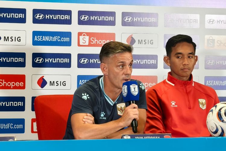 Timnas Indonesia Vs Vietnam, Thom Haye Buat Herdman Terkesima