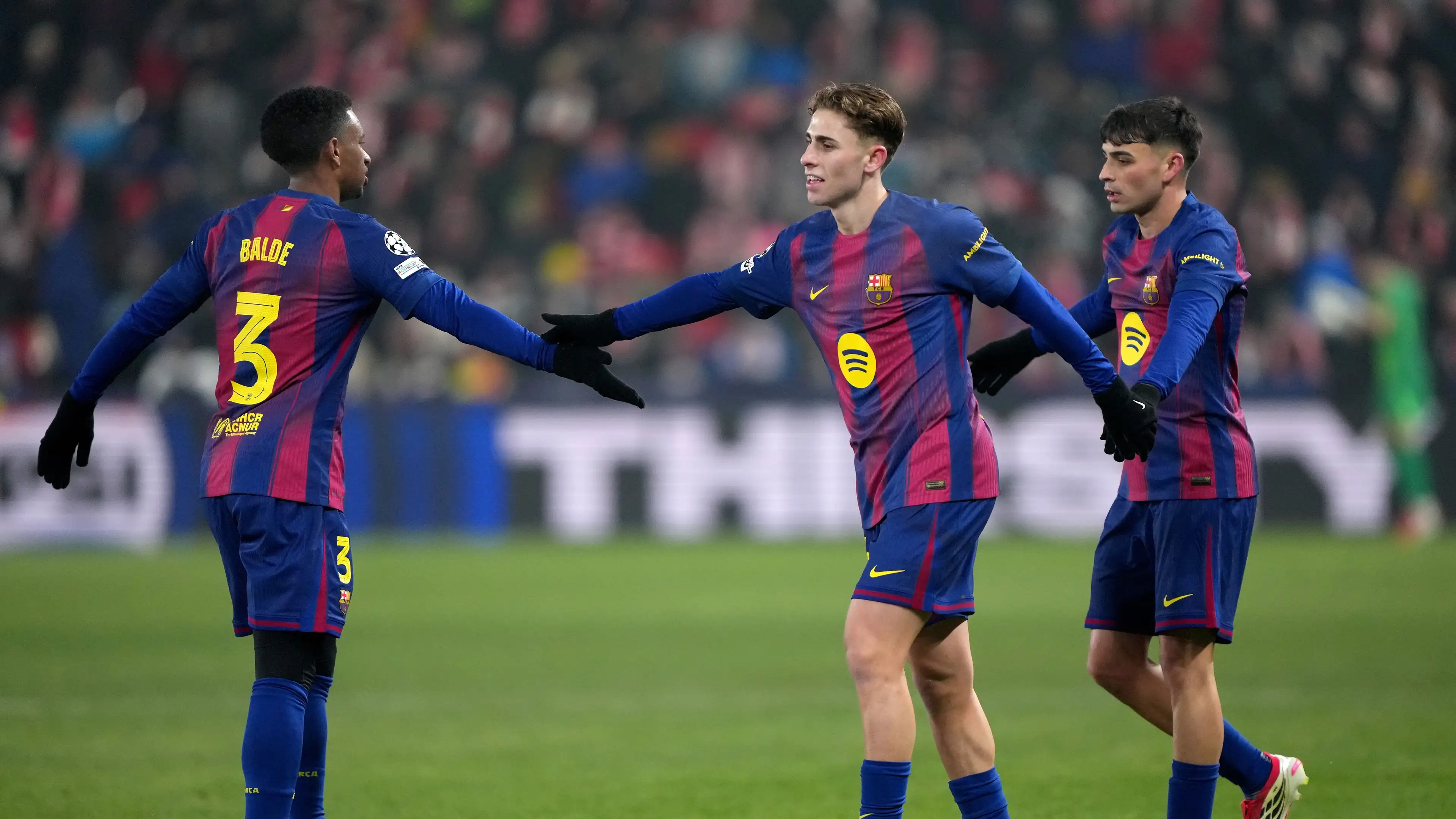 Syarat mengejutkan dari Manchester United membuat rumit transfer bintang Barcelona