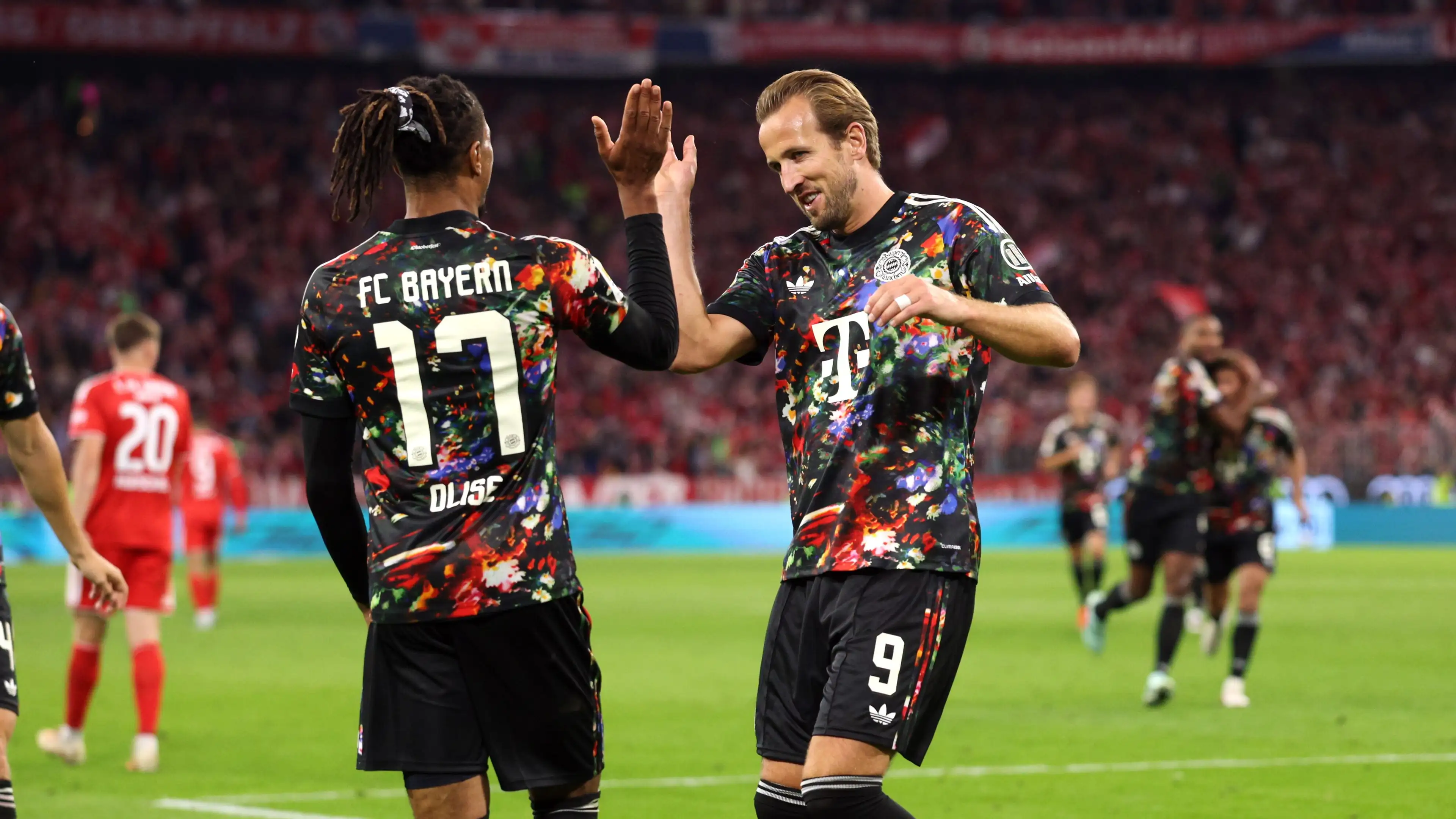 Bayern Munich Jelaskan Fakta Kesepakatan Kane dan Tegaskan Masa Depan Olise