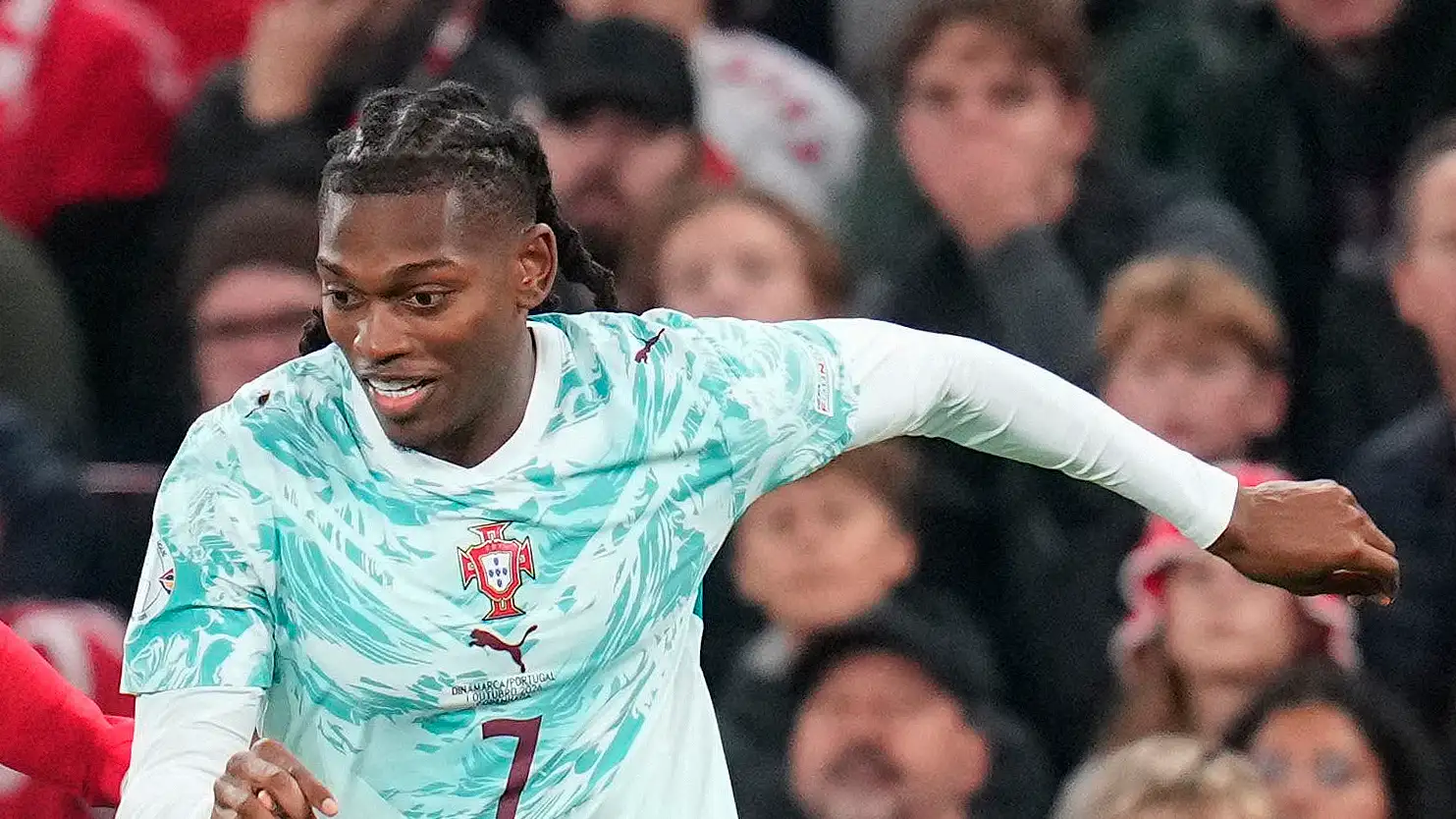 Leao usai mengenakan jersey Cristiano Ronaldo: Dia panutan saya