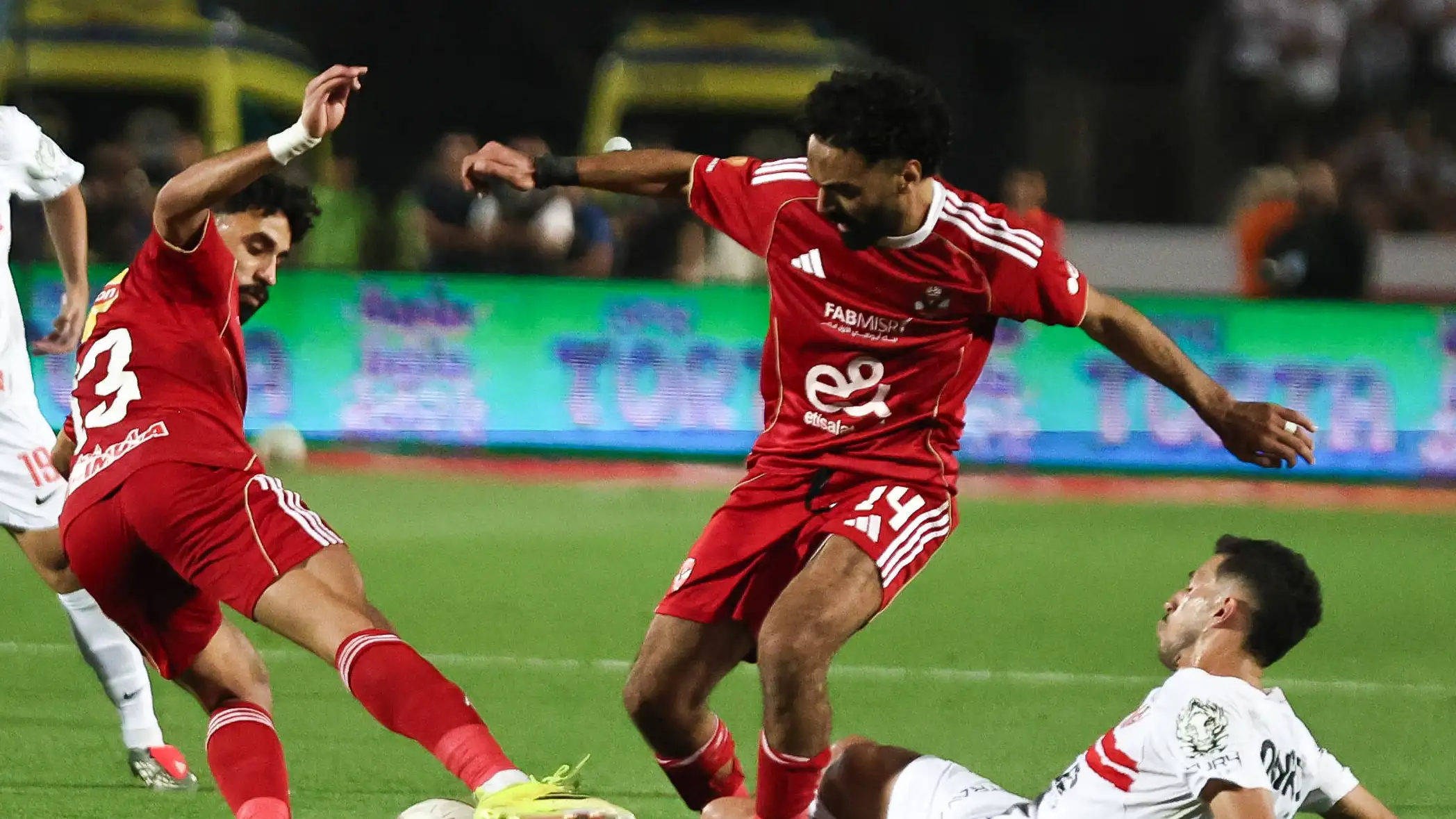 Kecerdasan buatan menjawab: Apa hasil yang diprediksi untuk laga puncak Al Ahly vs Zamalek?