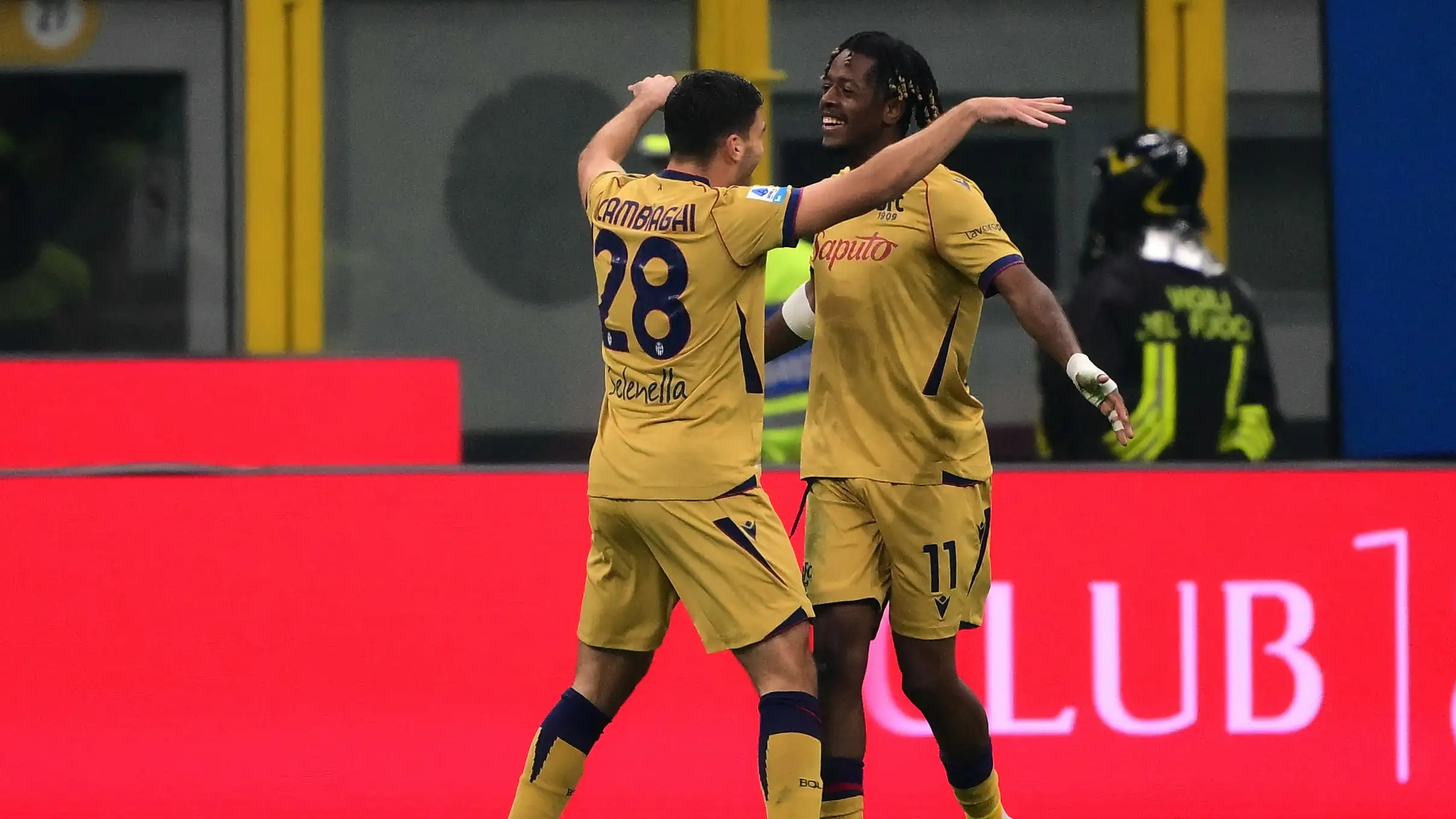 AC Milan kehilangan status tak terkalahkan di Serie A akibat hat-trick Samuel Mbangula