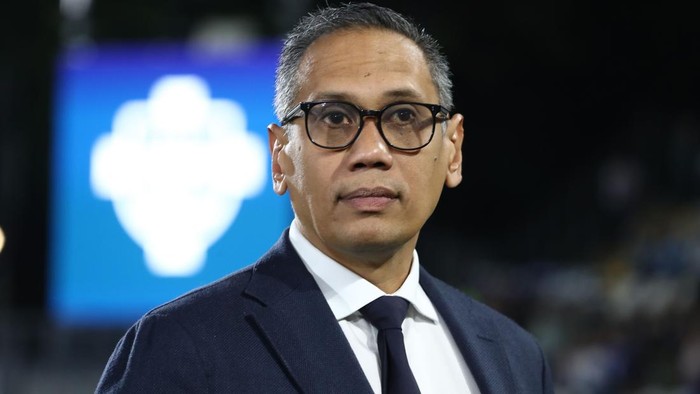 Bos-bos Como Berikan Jatah Tiket Liga Champions ke Suporter Lansia