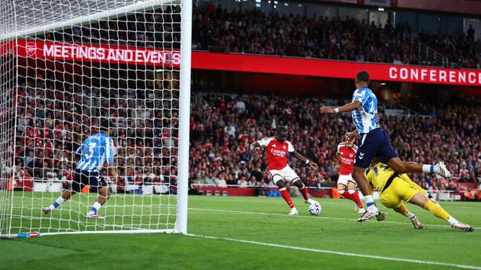 Babak I: Arsenal Ungguli Coventry 2-0