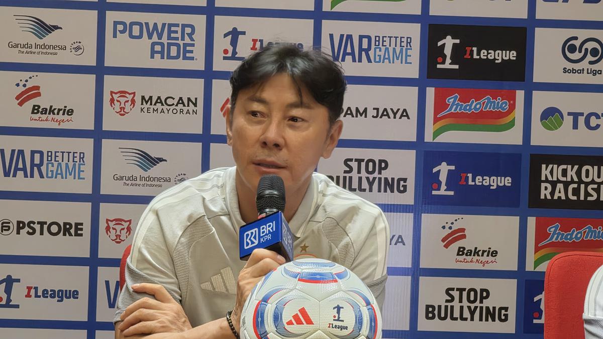 STY Pastikan Ivan Mamut Siap Main di Laga Persija vs Persib