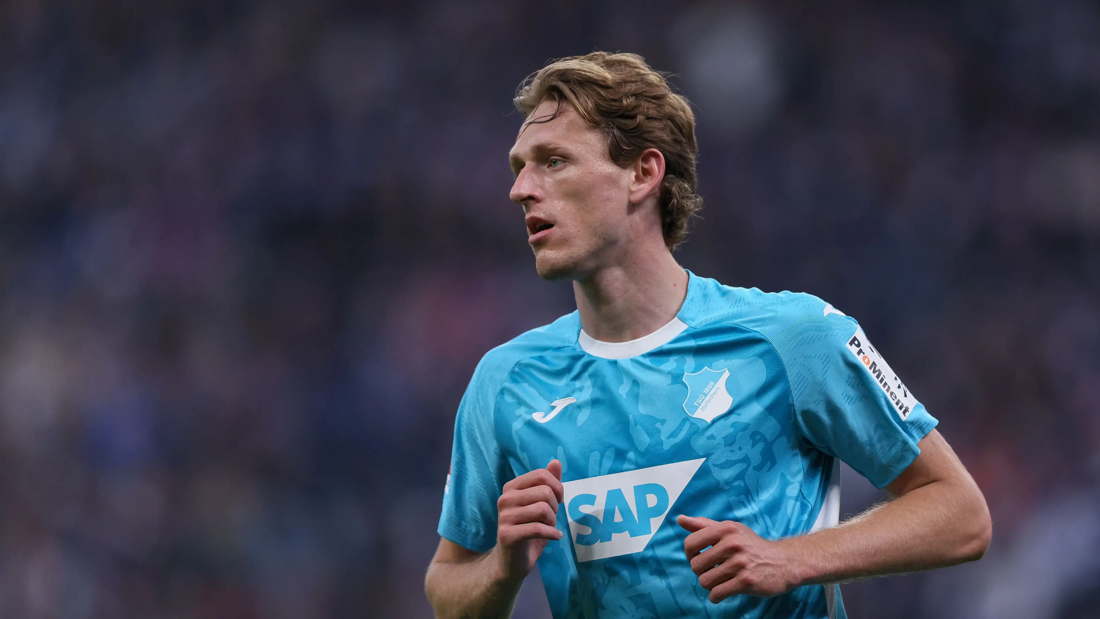Wouter Burger menunjukkan kelas untuk Hoffenheim dengan tendangan bebas spektakuler