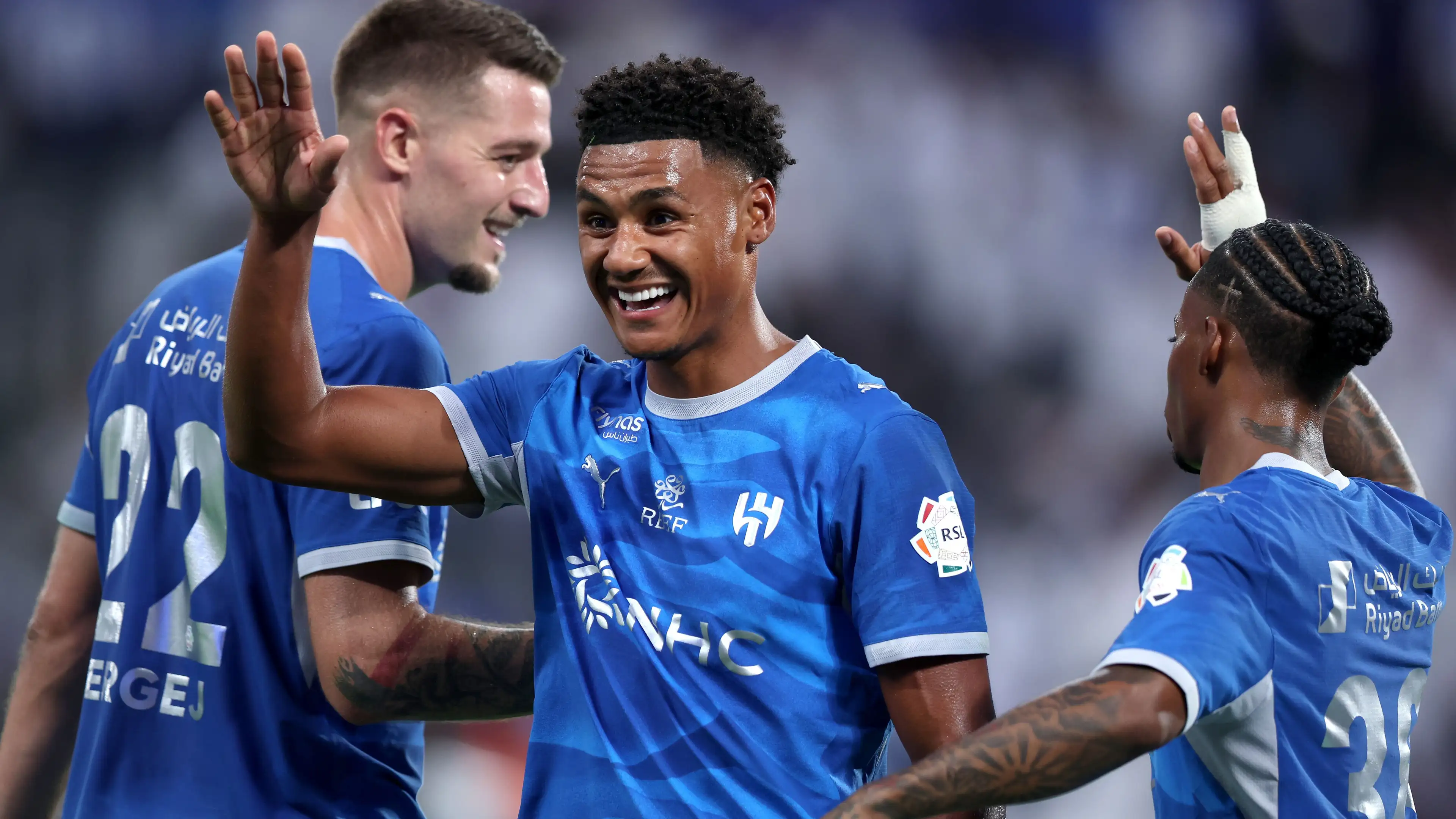 Dalam video: Al-Faraj: Al-Hilal melepaskan spirit Premier League, dan pamerkan ototnya di hadapan Al-Ahli!