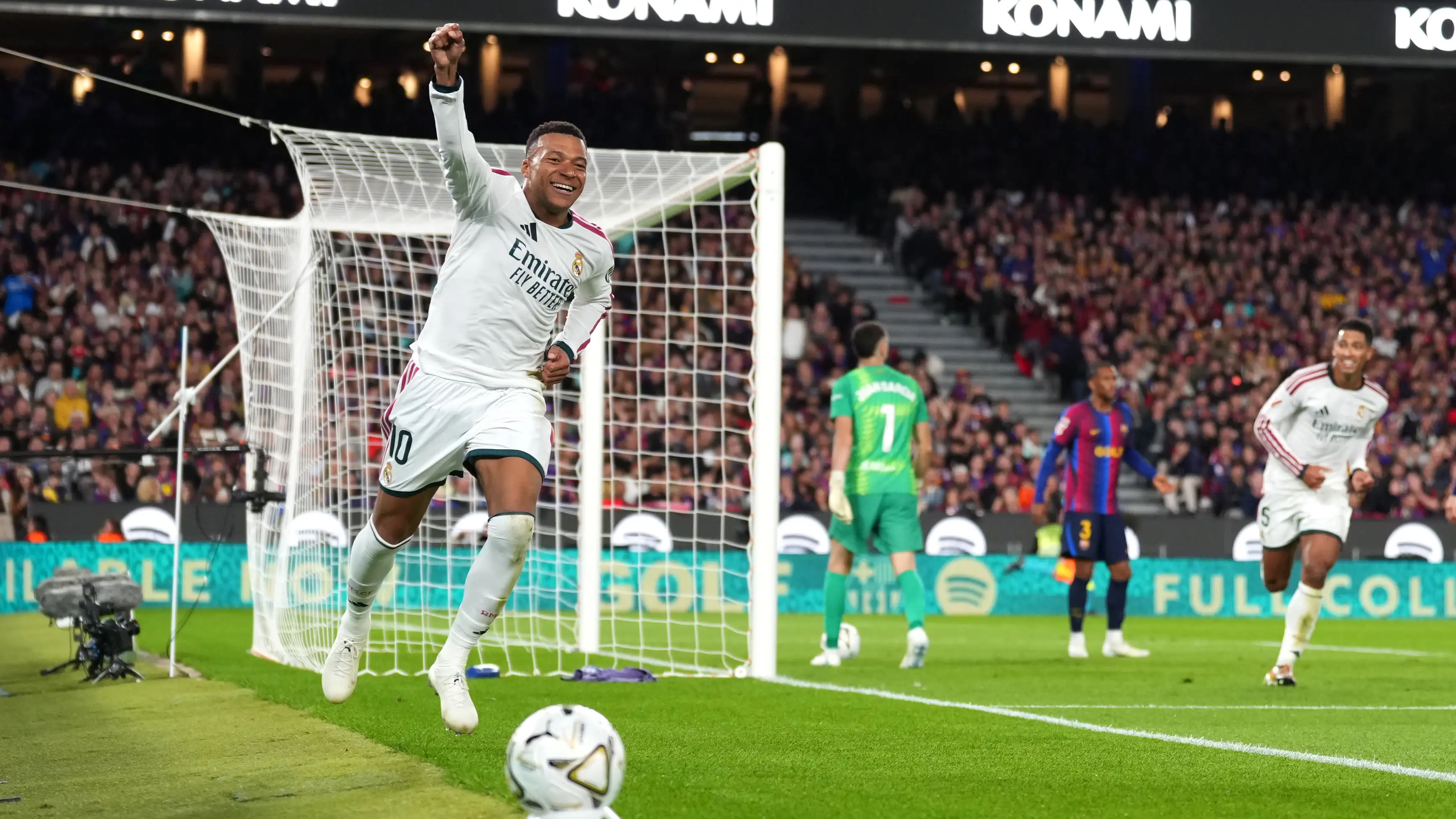 Video: Mbappe Bawa Real Madrid Unggul Usai Babak Pertama Sempurna di El Clasico