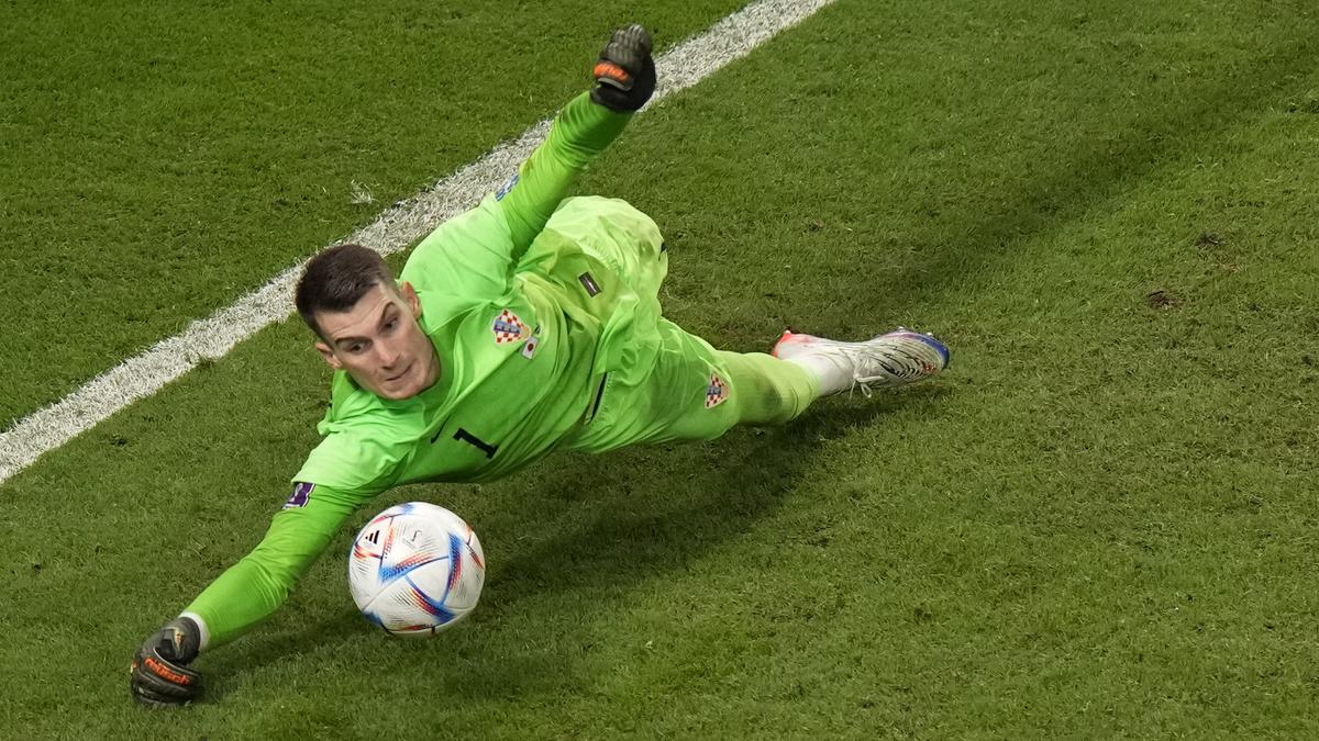 Barcelona Bergerak Cari Kiper Pelapis Masa Depan
