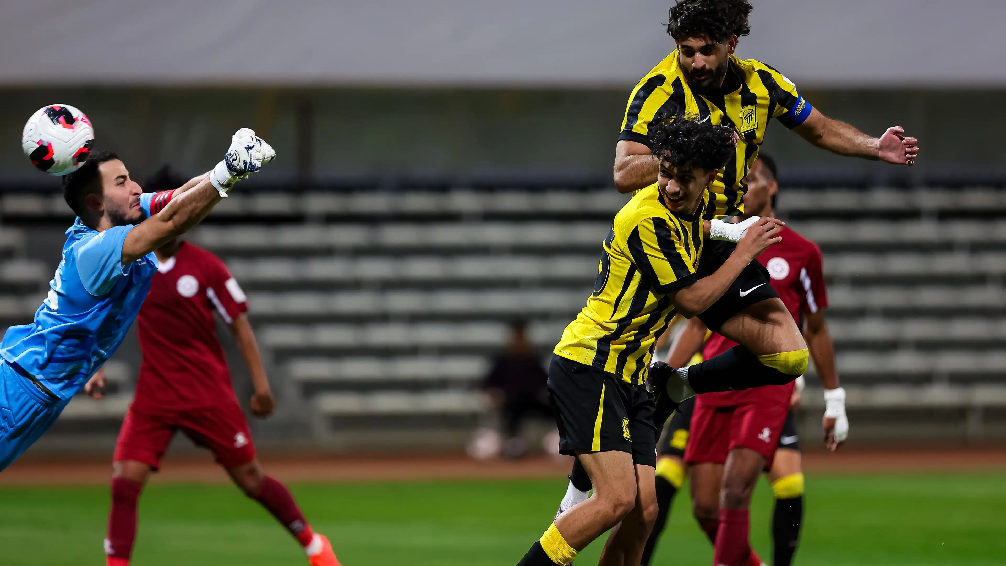Rangkuman pekan Liga Roshn: Al-Ittihad kokoh di puncak dan Ammar Al-Ghamdi curi perhatian