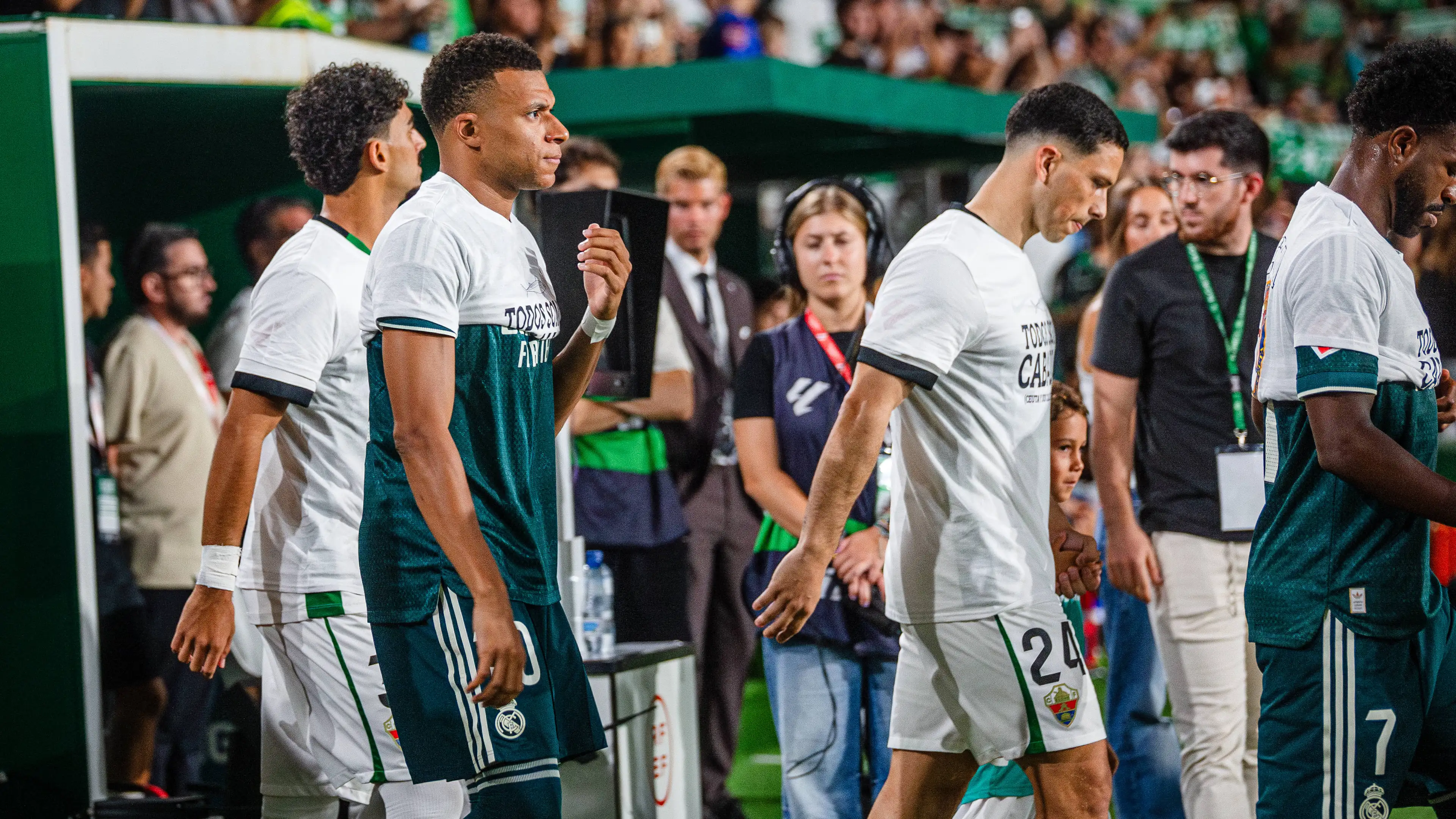 Permintaan maaf trio pemain atau pengunduran diri Perez: Serangan pedas baru terhadap Mbappe, Vinicius, dan Konate