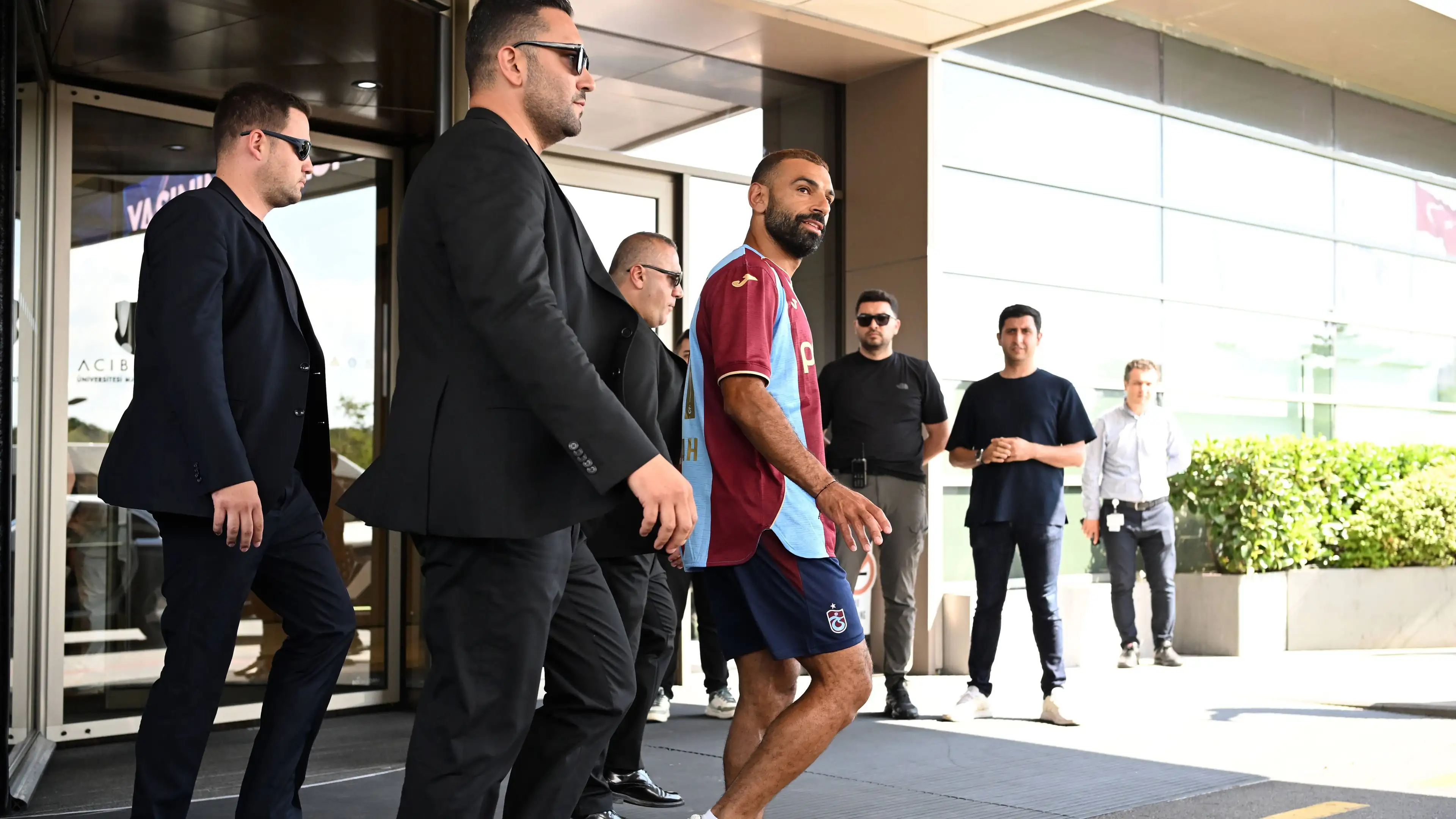 "Efek Salah" Melanda Istanbul: Fenerbahce Masuk Perburuan Talenta Real Madrid
