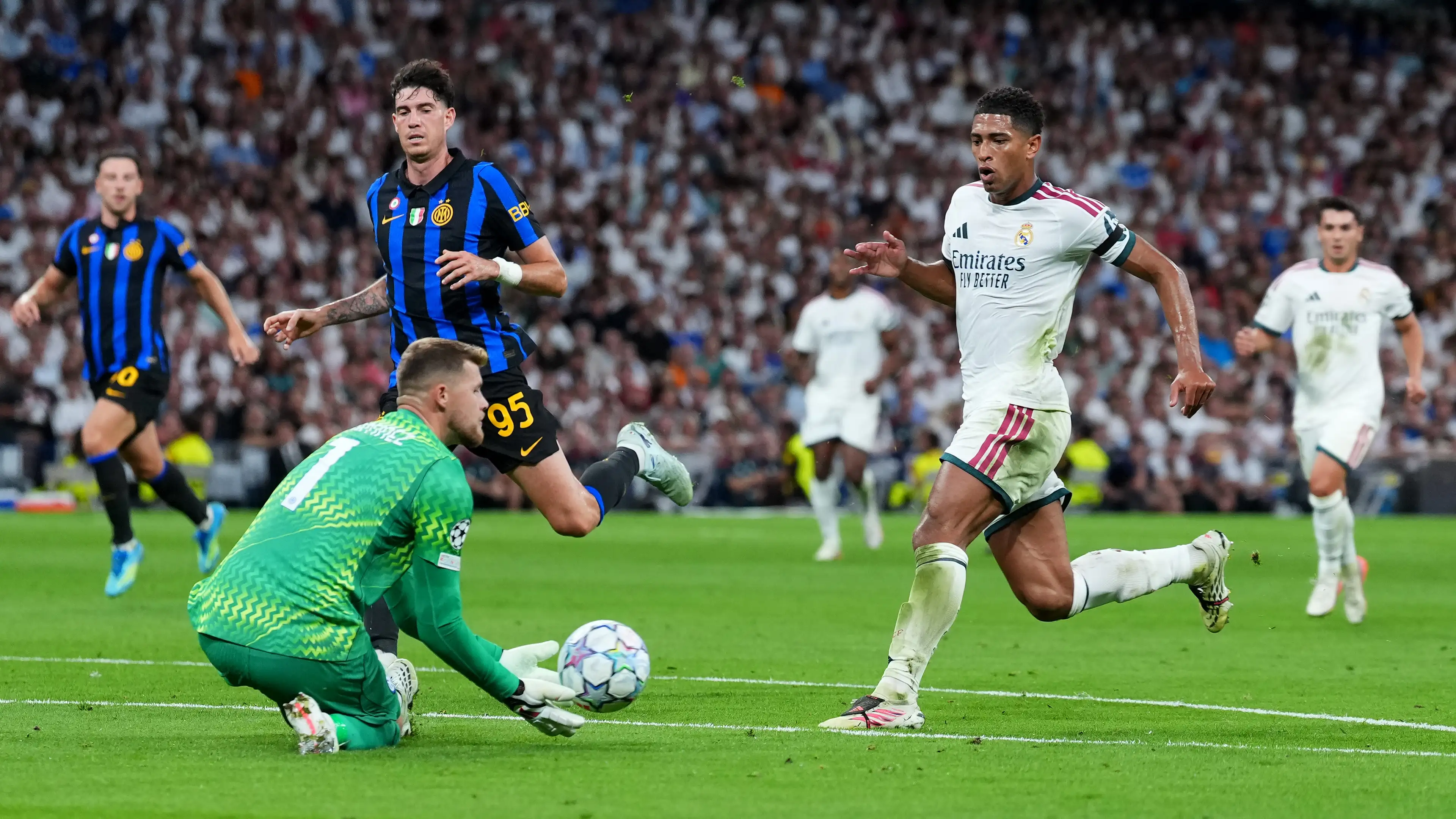 Dua gol dari 15 peluang: bagaimana Mourinho mengatasi krisis baru Madrid?