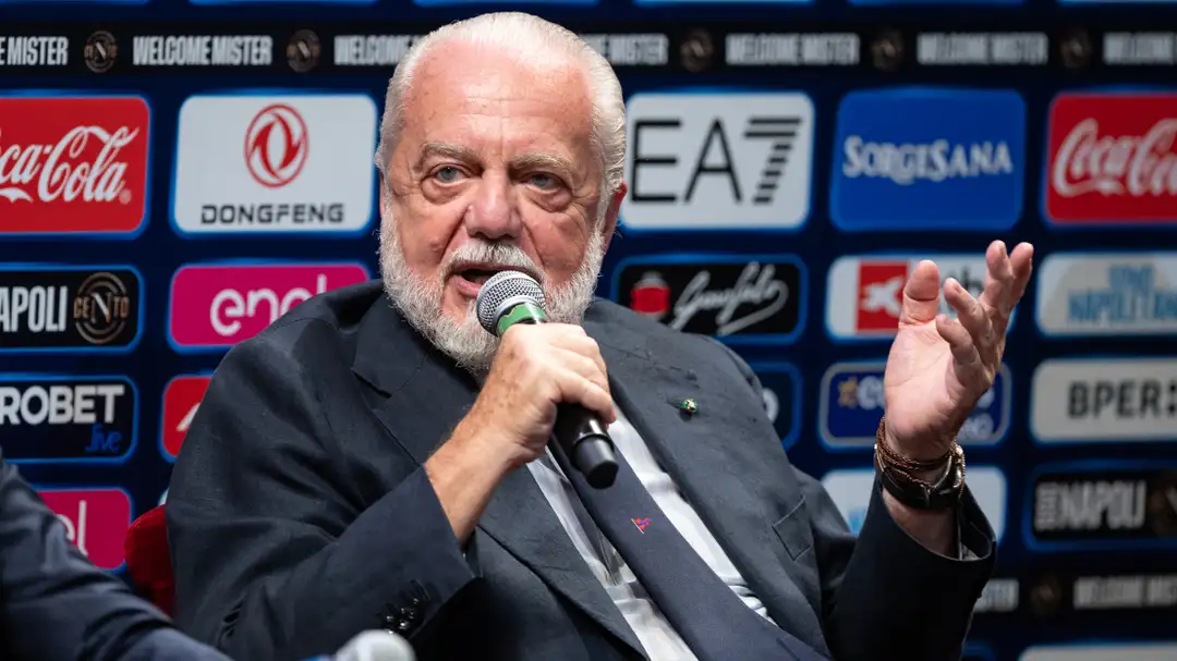 “Napoli tidak dijual”: Aurelio De Laurentiis ungkap penolakan tawaran €3,5 miliar dan tepis isu baru pengambilalihan