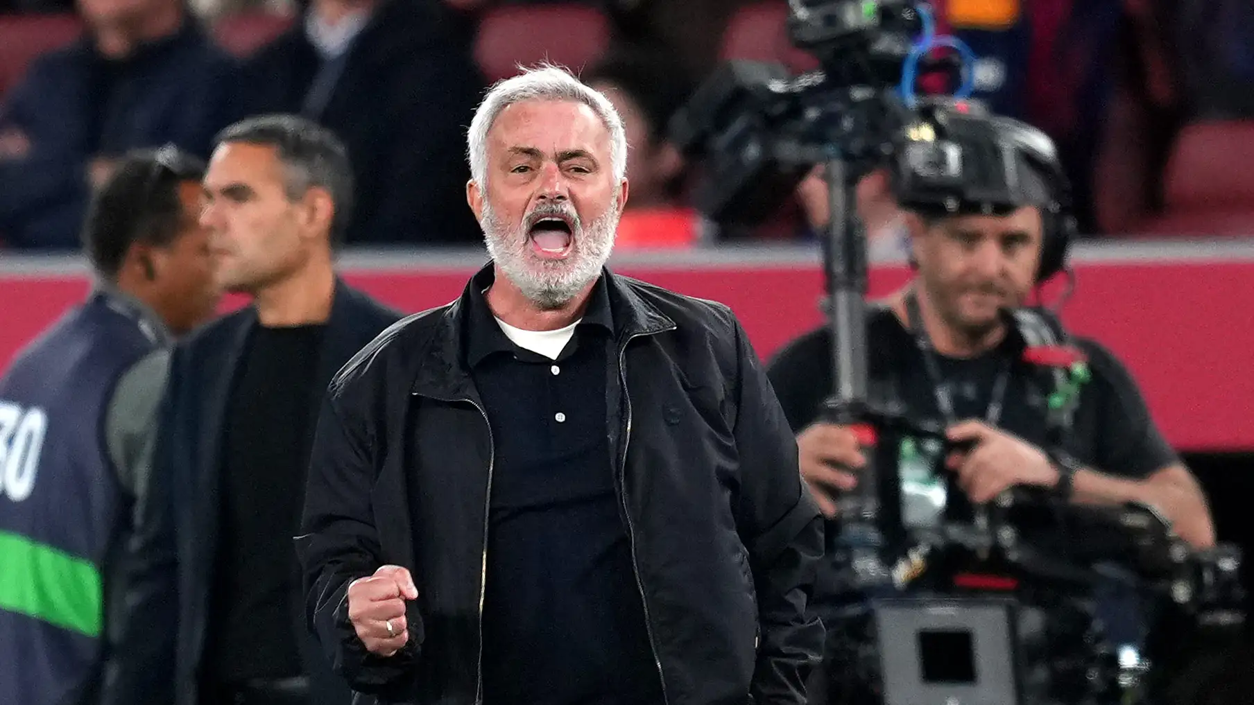 Gigitan Mbappe Paksa Mourinho Melompat dari Bangku Cadangan Madrid
