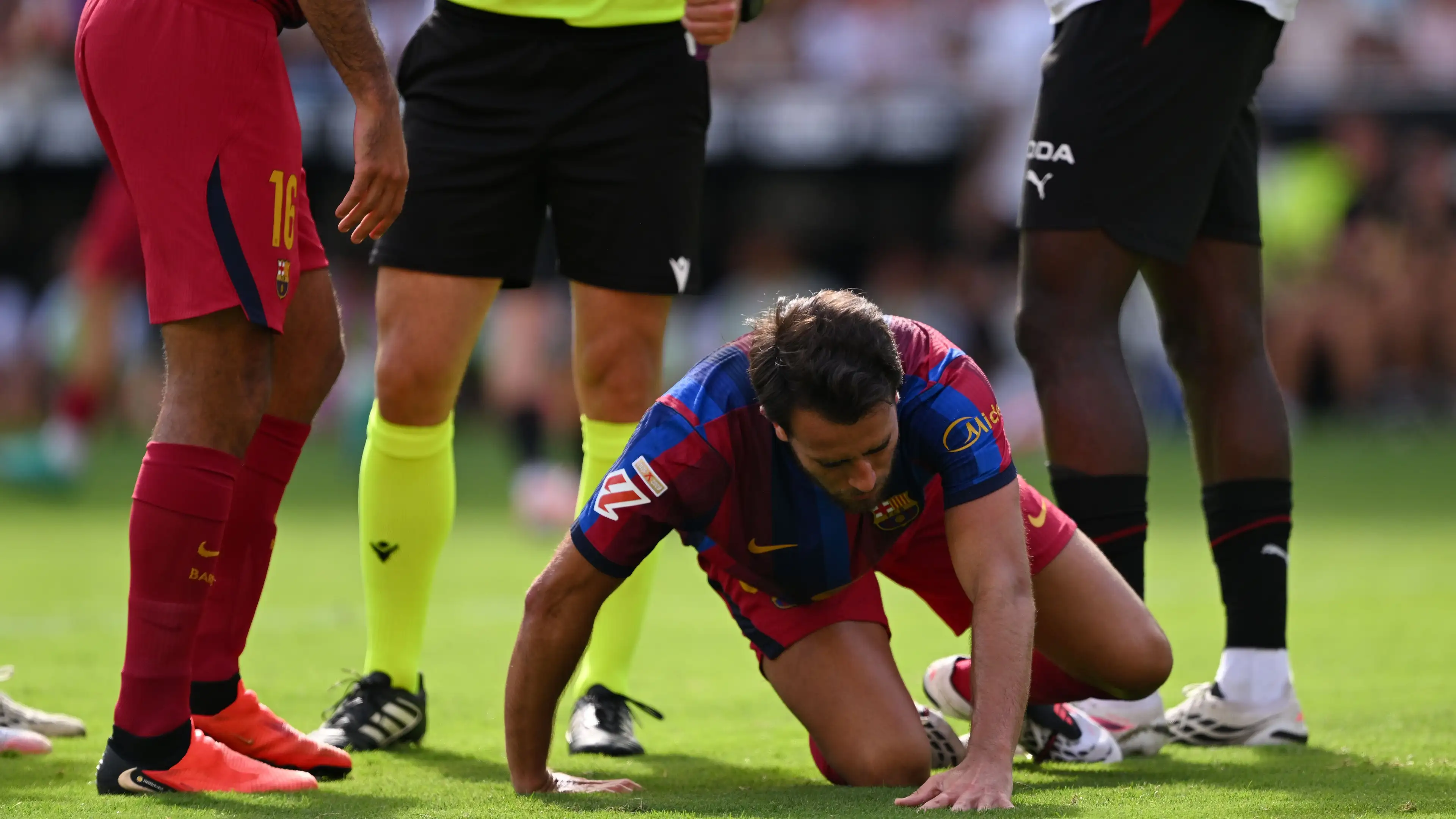 Pukulan baru: Rodri secara tidak sengaja melukai bintang Barcelona dan memaksanya keluar dari lapangan!