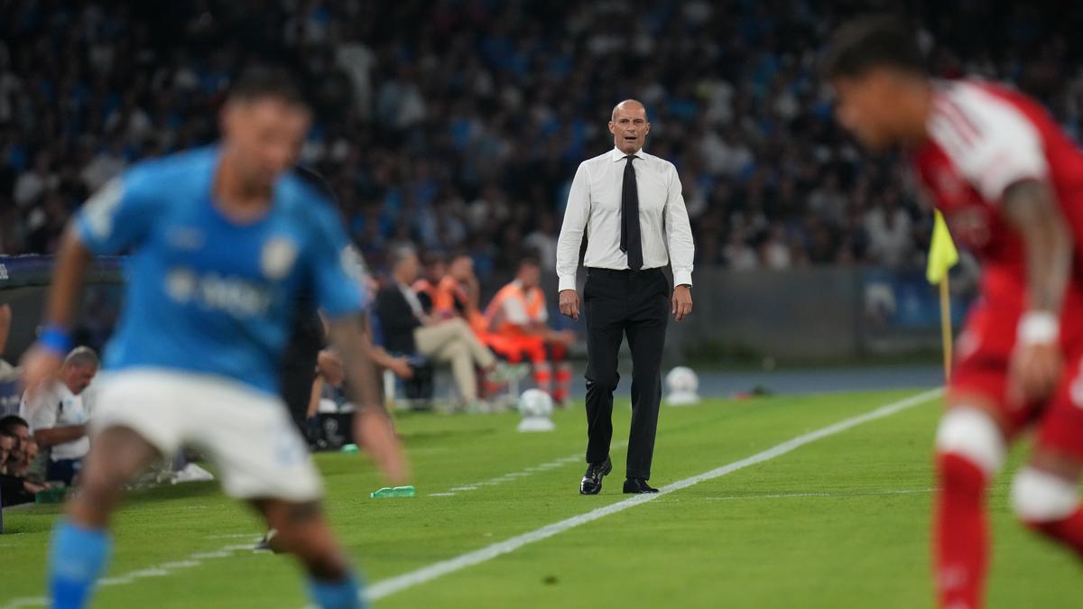 Napoli Akui Kehebatan Arsenal