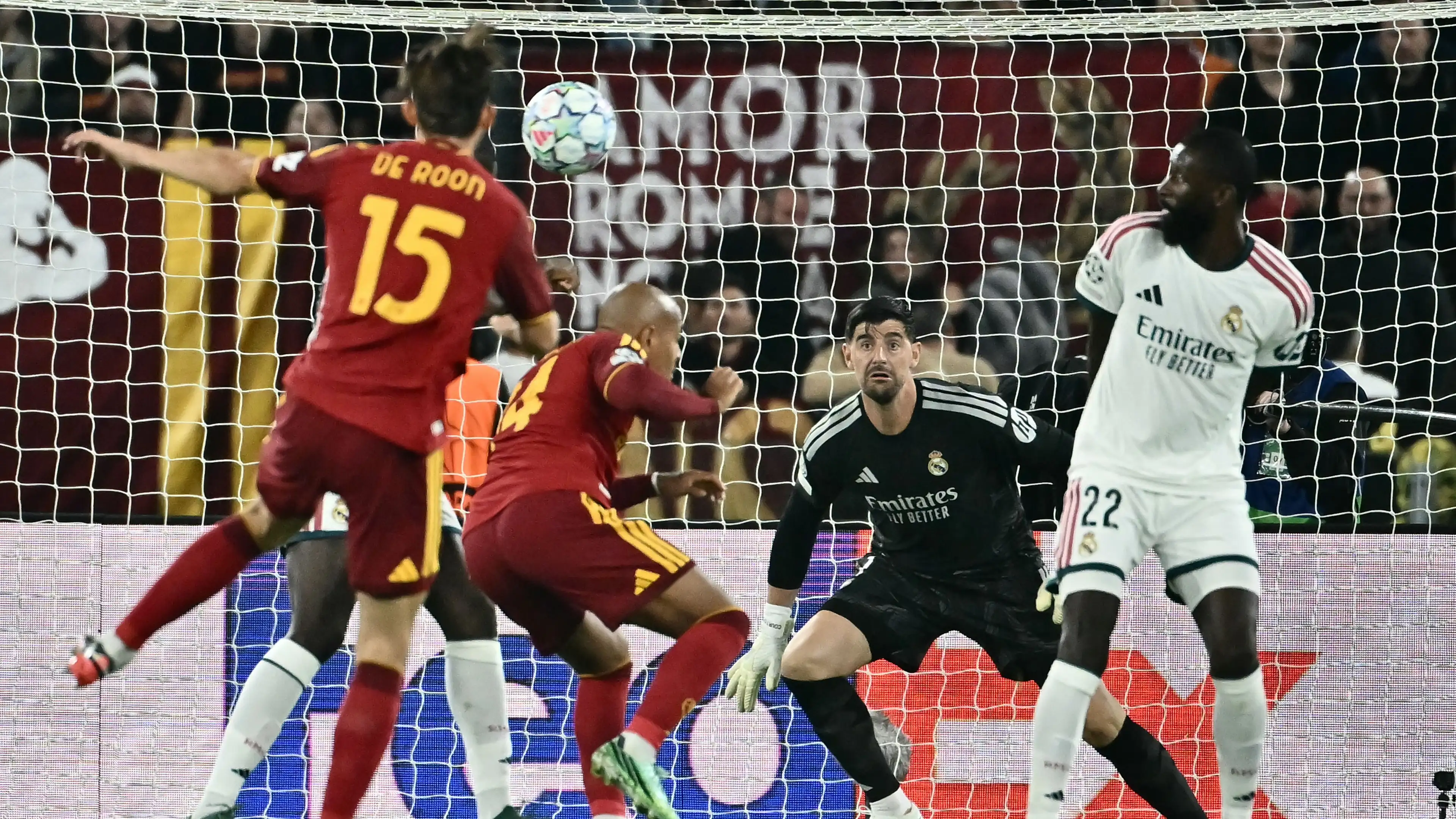 Video: De Roon pecahkan rekor legenda Batistuta di hadapan Real Madrid