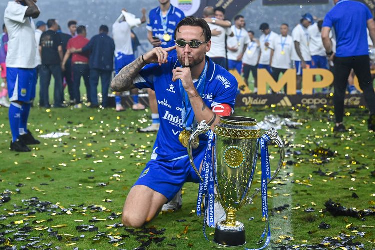 Persib Makin Solid, Marc Klok Ungkap Proses Bangun Kekompakan