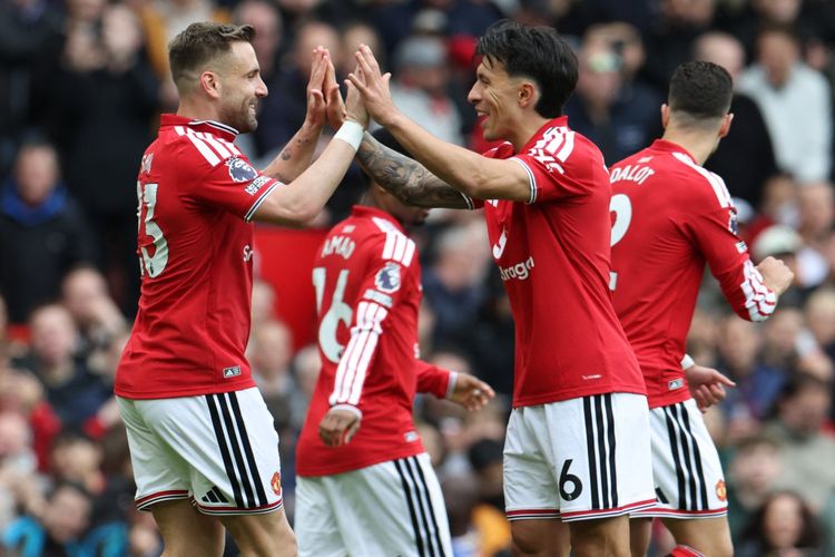 Luke Shaw Sebut Man United Kurang Persiapan Saat Ditekuk Hull City