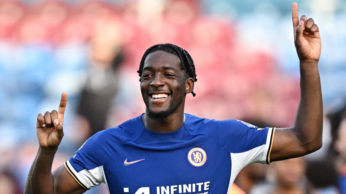 Chelsea Segera Lepas Bek Ini ke Sesama Klub London?