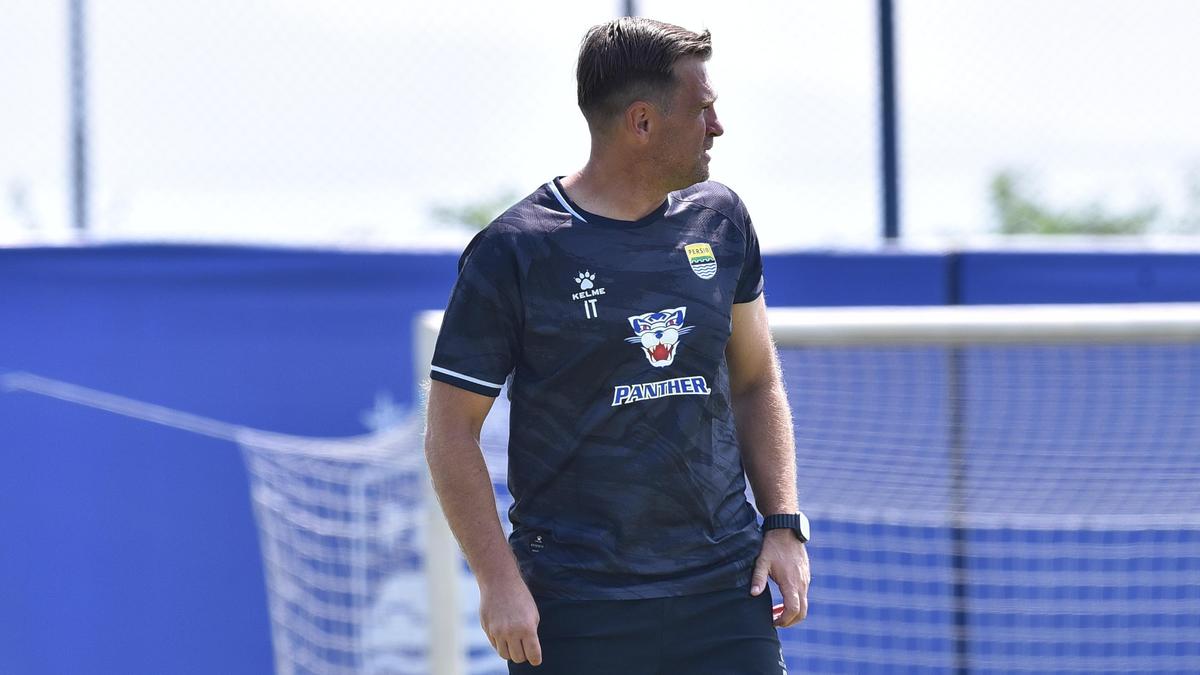 Persib Bandung Hadapi 3 Ujian Besar untuk Quattrick Gelar BRI Super League