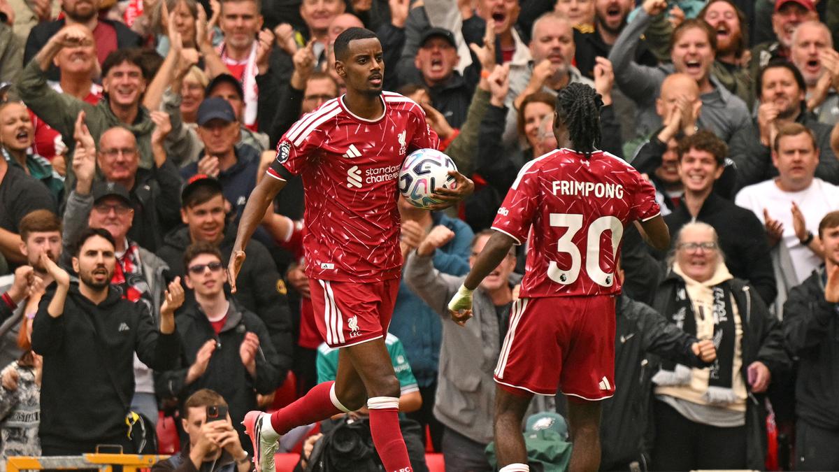 Top 3 Berita Bola: Ditahan Nottingham Forest, Liverpool Masih Menanti Kemenangan