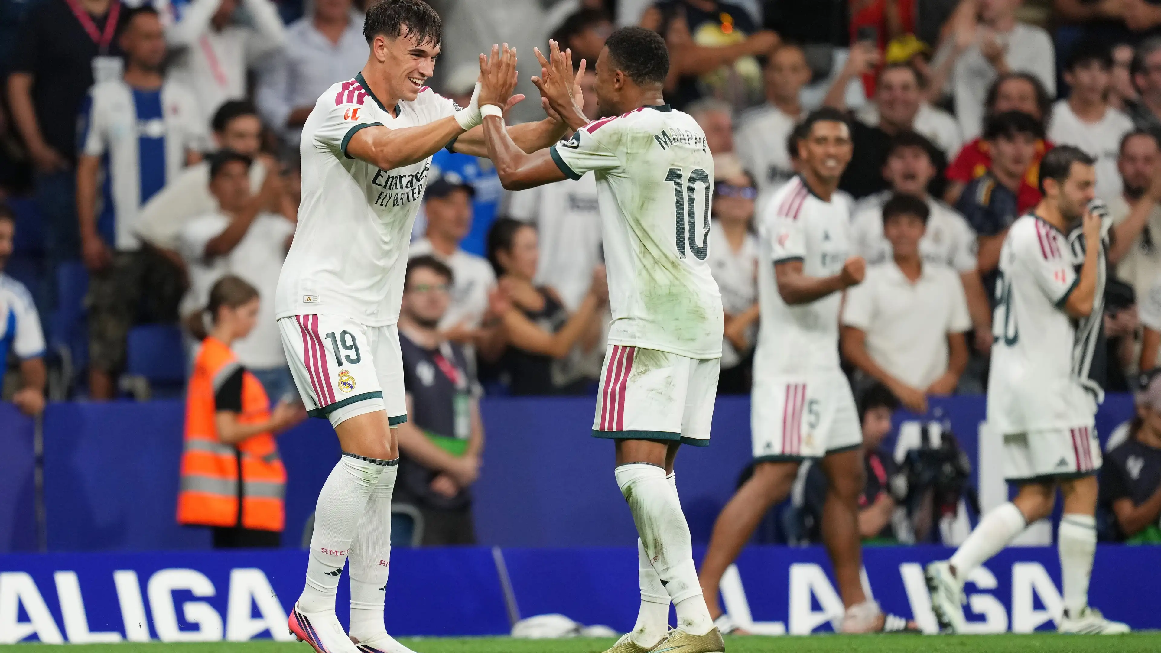 Dari Raul hingga Espe: Skenario 1999 Terulang di Laga Pembuka La Liga