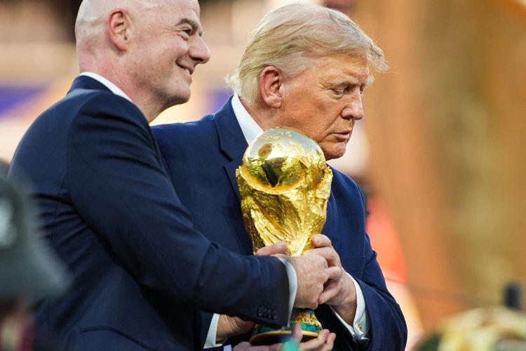 UEFA Kehilangan Kepercayaan ke Gianni Infantino, Desak FIFA Berbenah