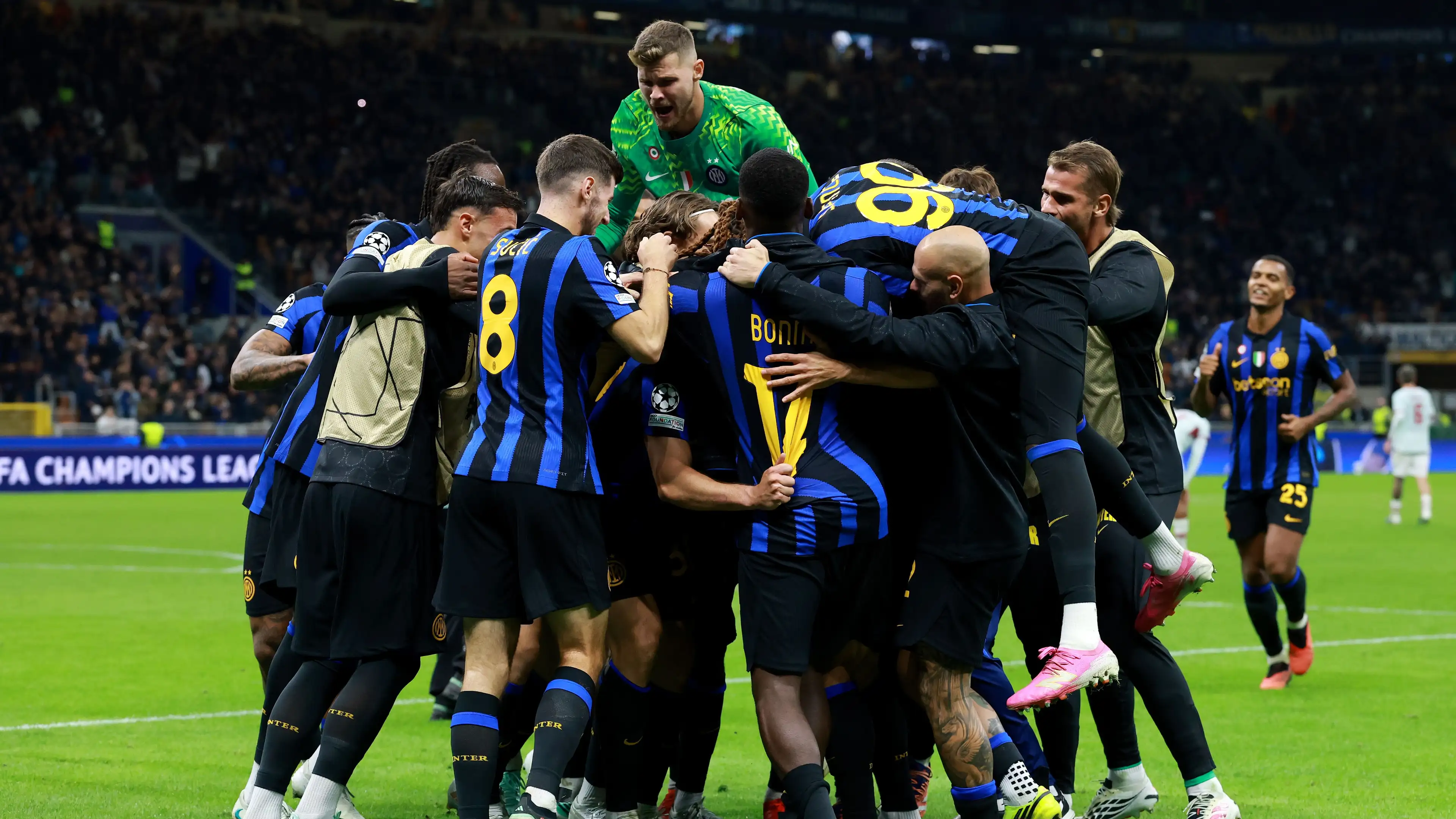 Lewat Video: Perjuangan Sepuluh Pemain Antar Inter Kalahkan Shakhtar, Hidupkan Kembali Asa di Liga Champions