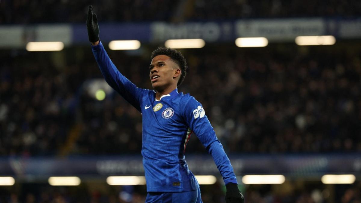 Chelsea Siap Ganjar Estevao dengan Kontrak Anyar