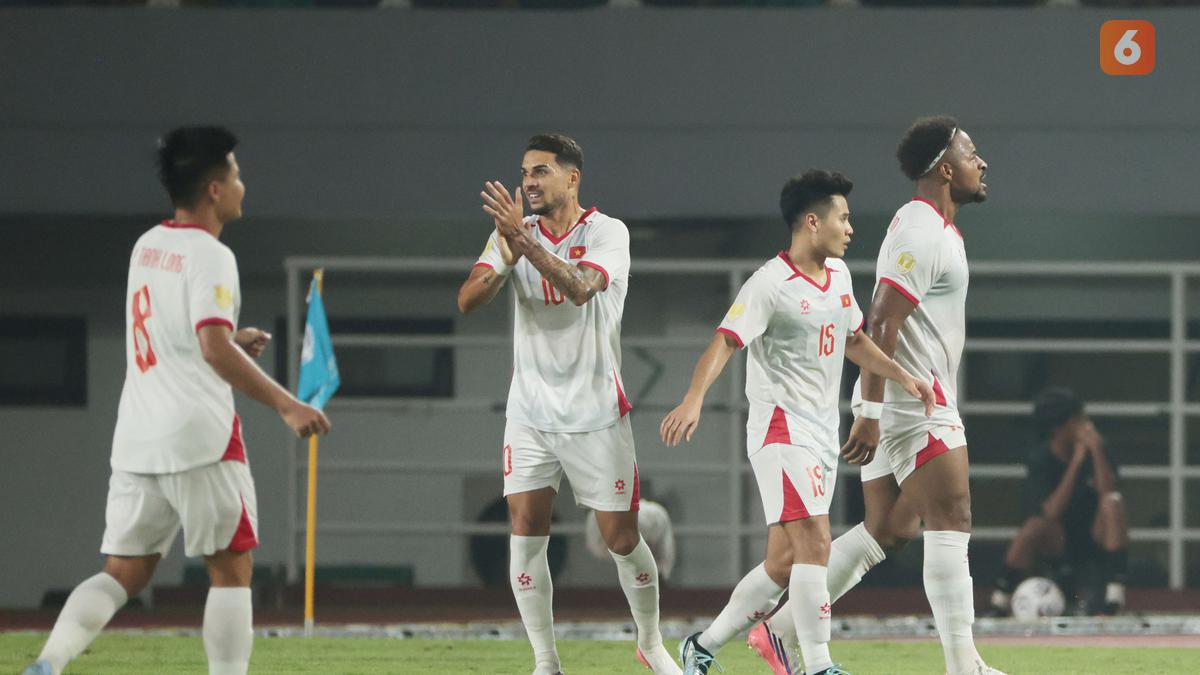 Gelandang Naturalisasi Vietnam Belum Pikirkan Juara Piala AFF 2026
