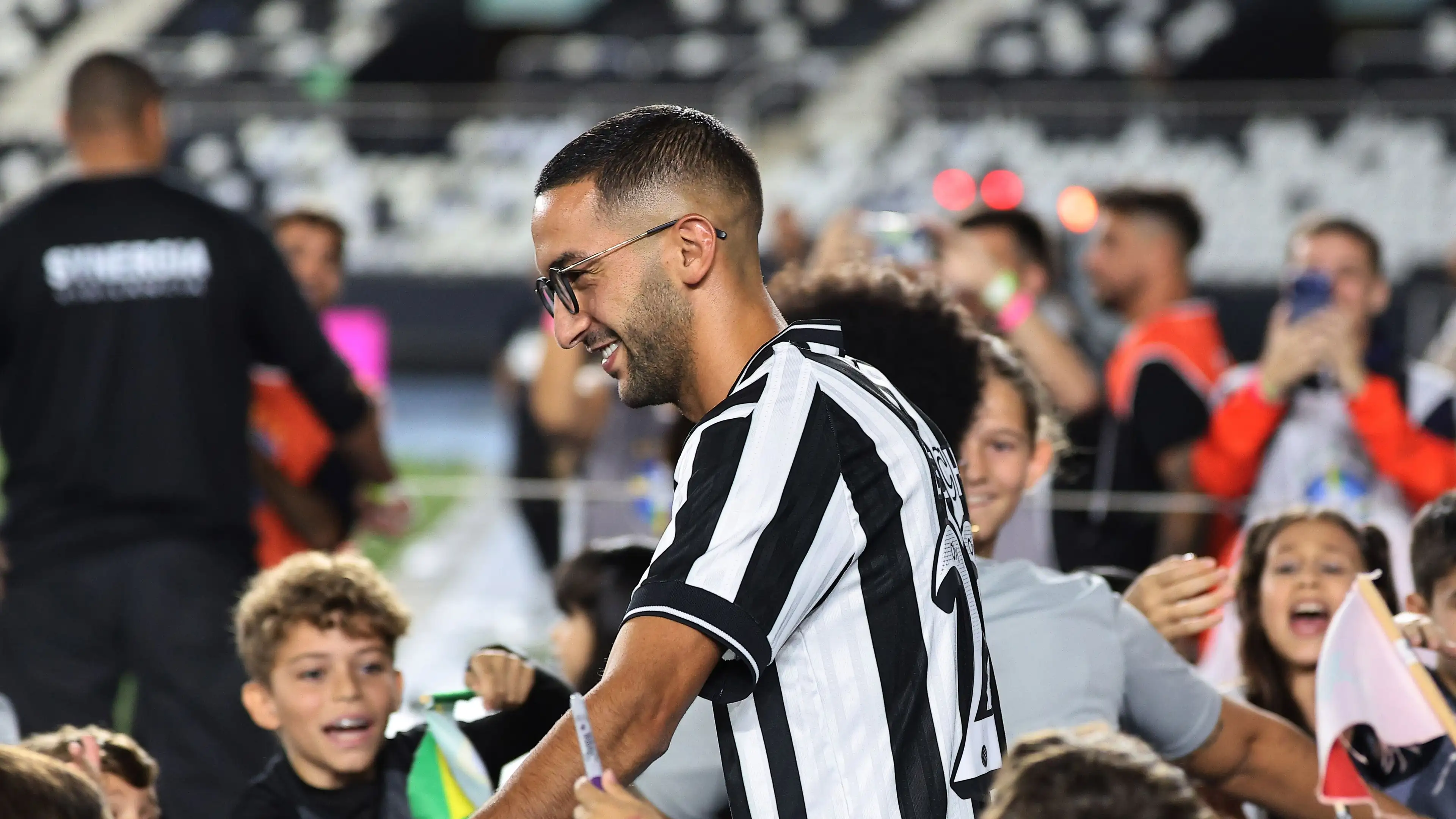 Pelatih Botafogo mengubah rencananya demi Ziyech