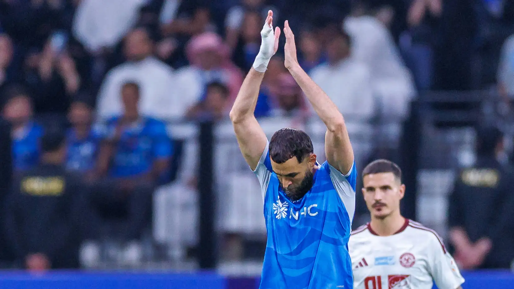 Dalam momen kemarahan: Benzema memicu krisis pertama di musim Al Hilal