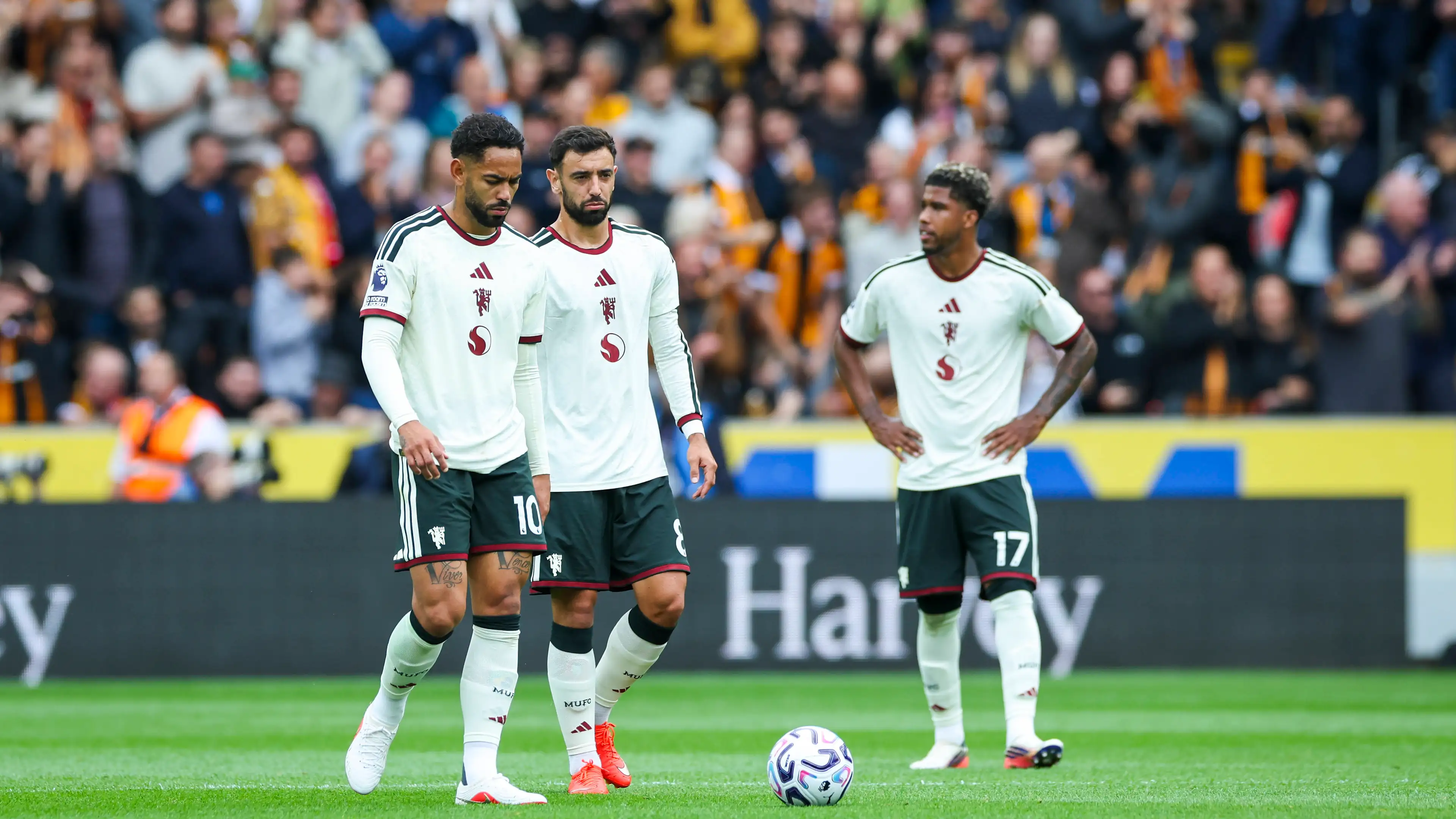 Manchester United mengalami start yang dramatis dan takluk di kandang tim promosi Premier League
