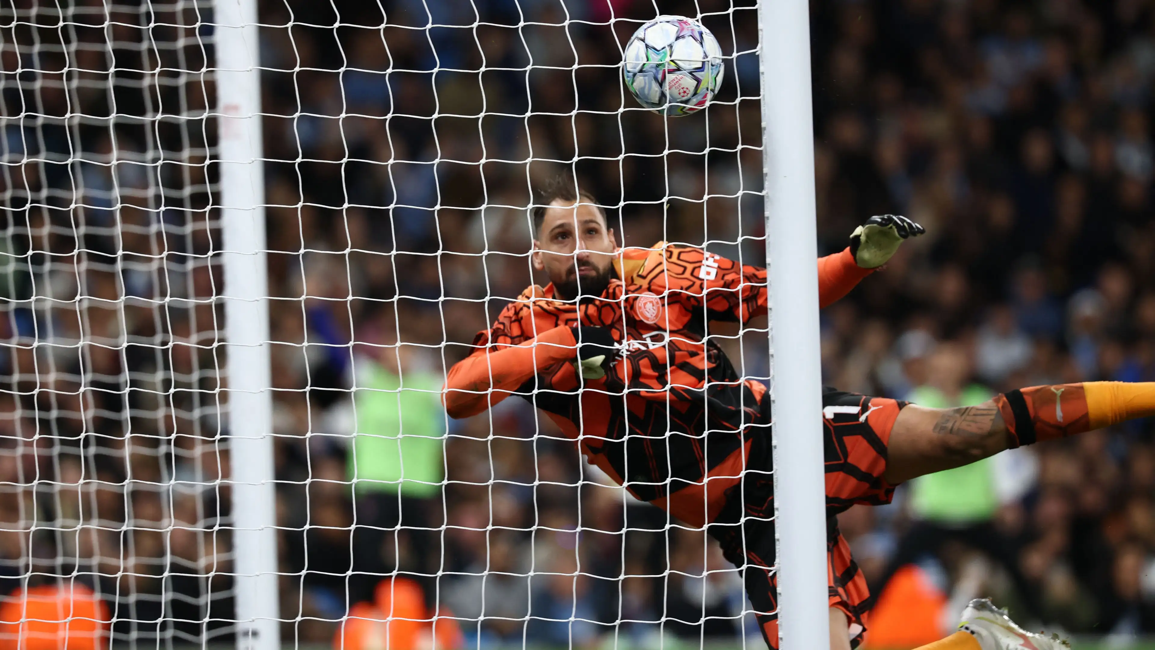 Legenda Maroko: Donnarumma tampil buruk saat menghadapi Saint-Germain